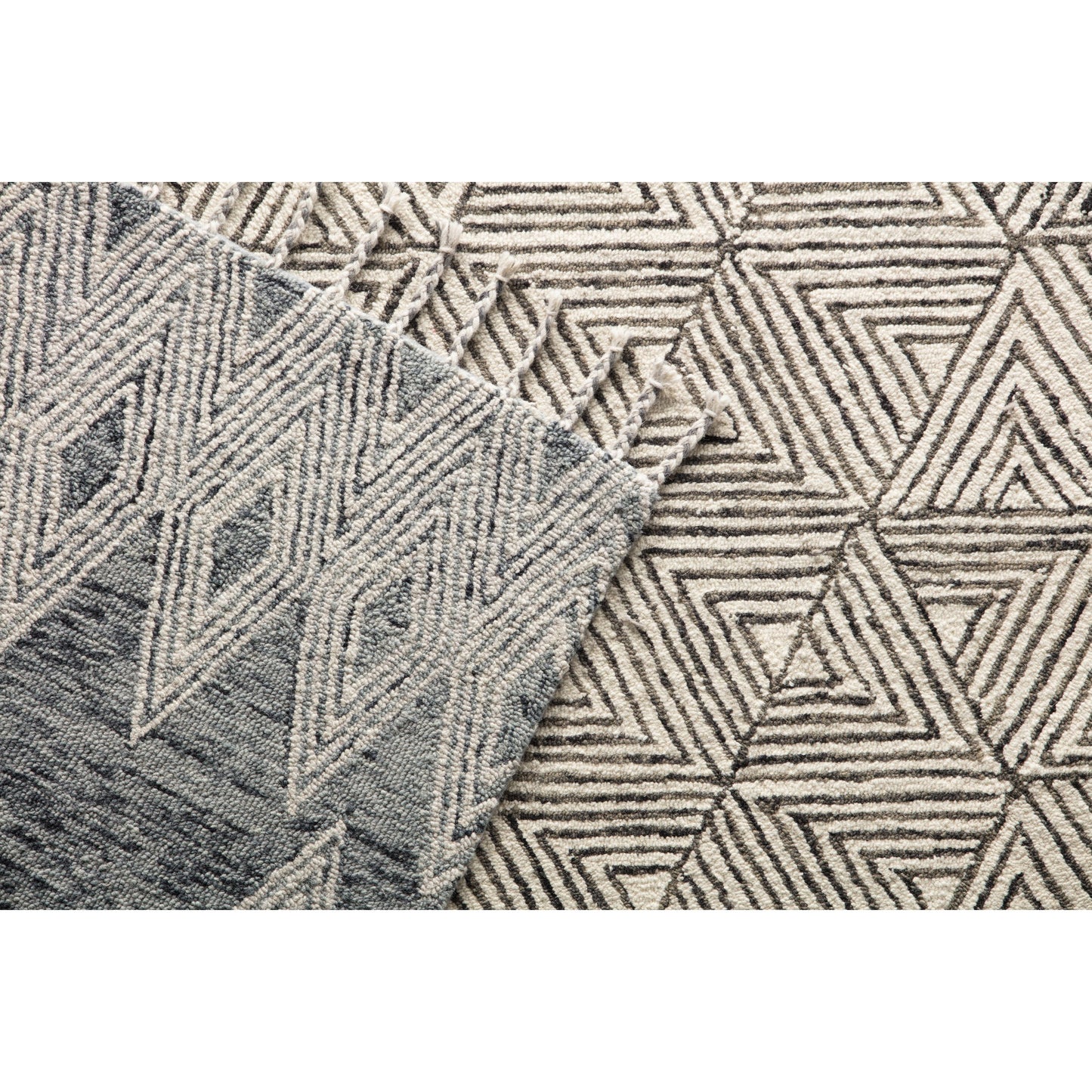 006 SR-783560 | Closeup | Vera by Nikki Chu VNK01 Rug by Jaipur Living in ivory, gray. Made from 100% wool in a unique style.