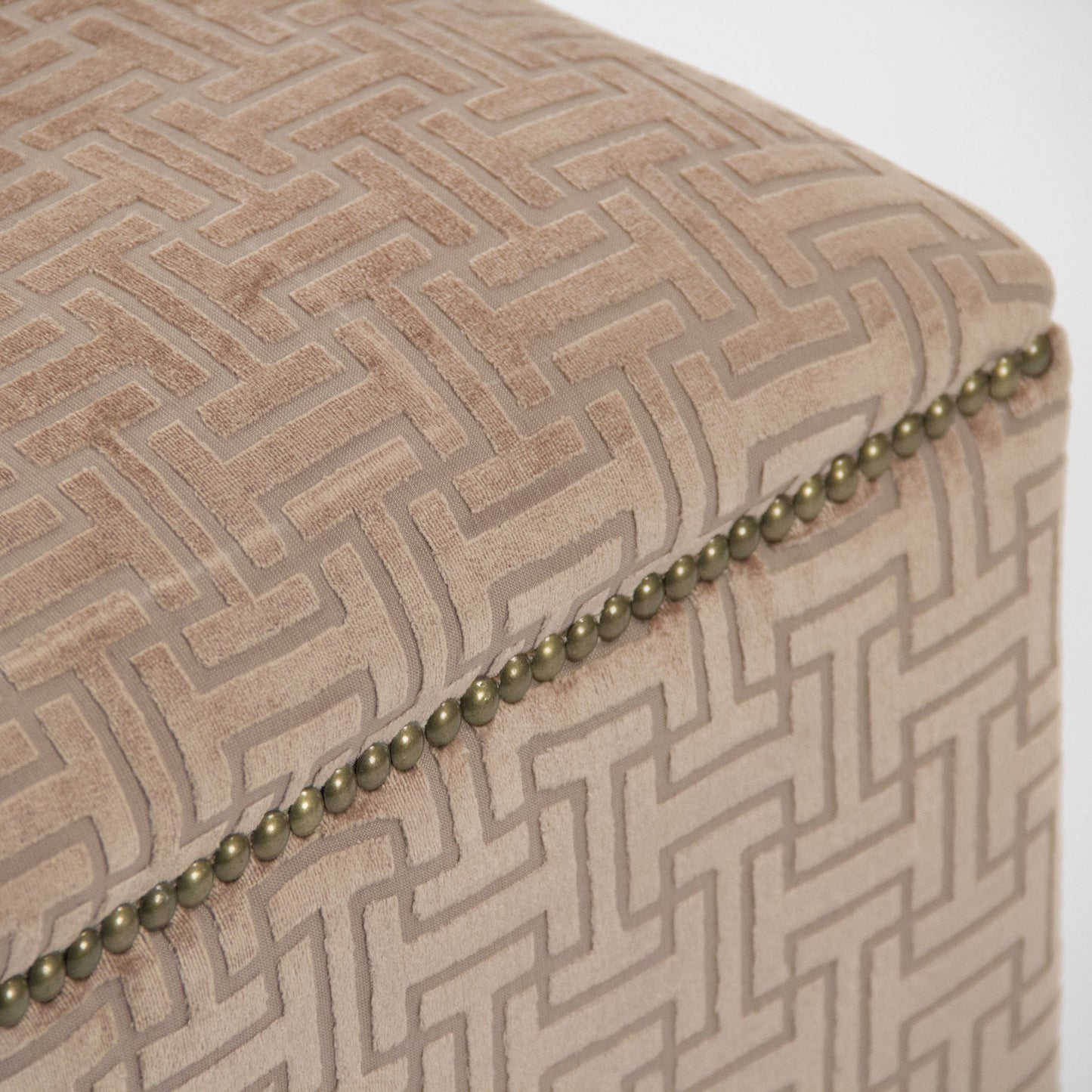 009 S-338530 | Additional Silo | Willem Cubic Stool by Zentique in oak. Made from oak in a modern style.