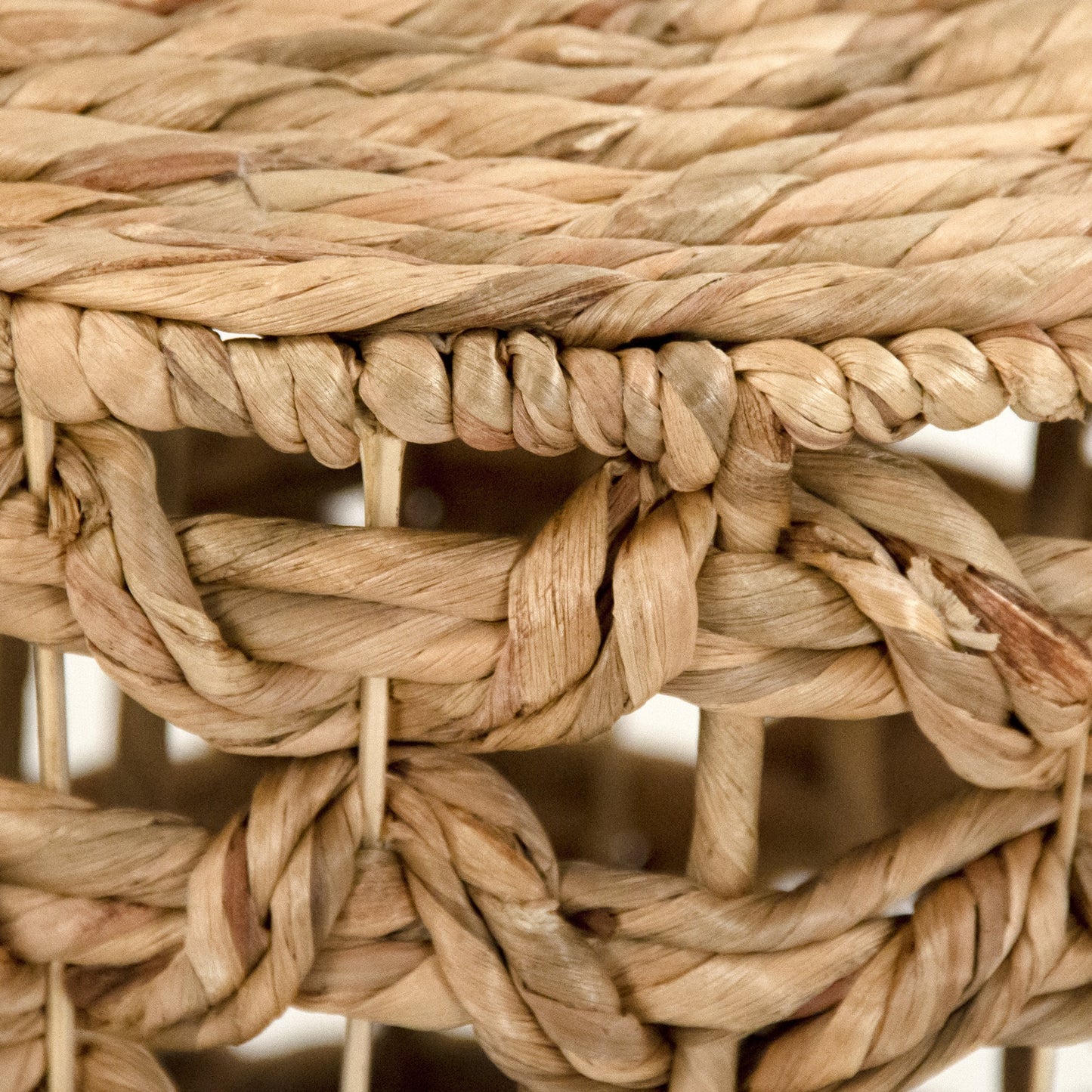 003 SR-900526 | Closeup | Woven Stool by Zentique in brown and water hyacinth. Made from unique in a coastal style.