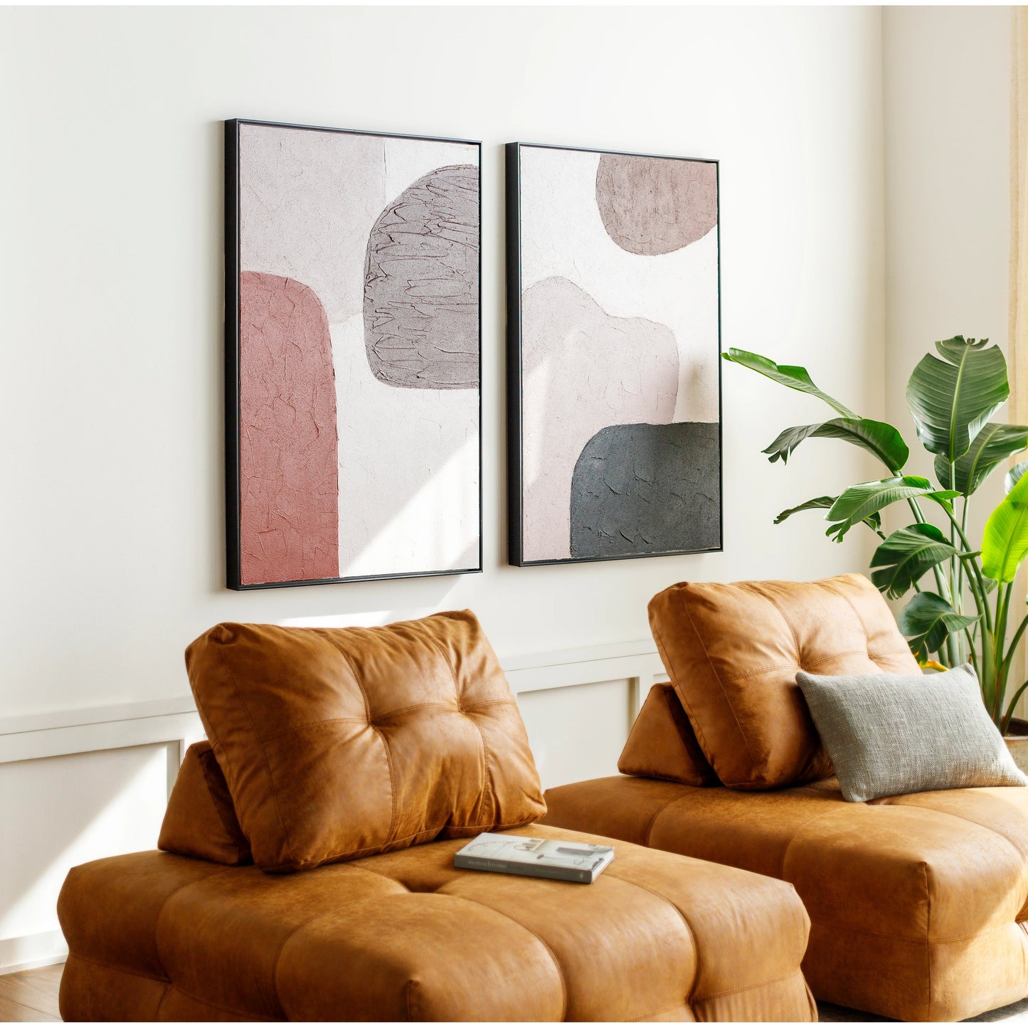 002 SI-1919643 | Lifestyle | Aasmaa Wall Art - 31891 by Surya in brown and mattehand painted. Made from main: canvas, frame: resin in a modern style.