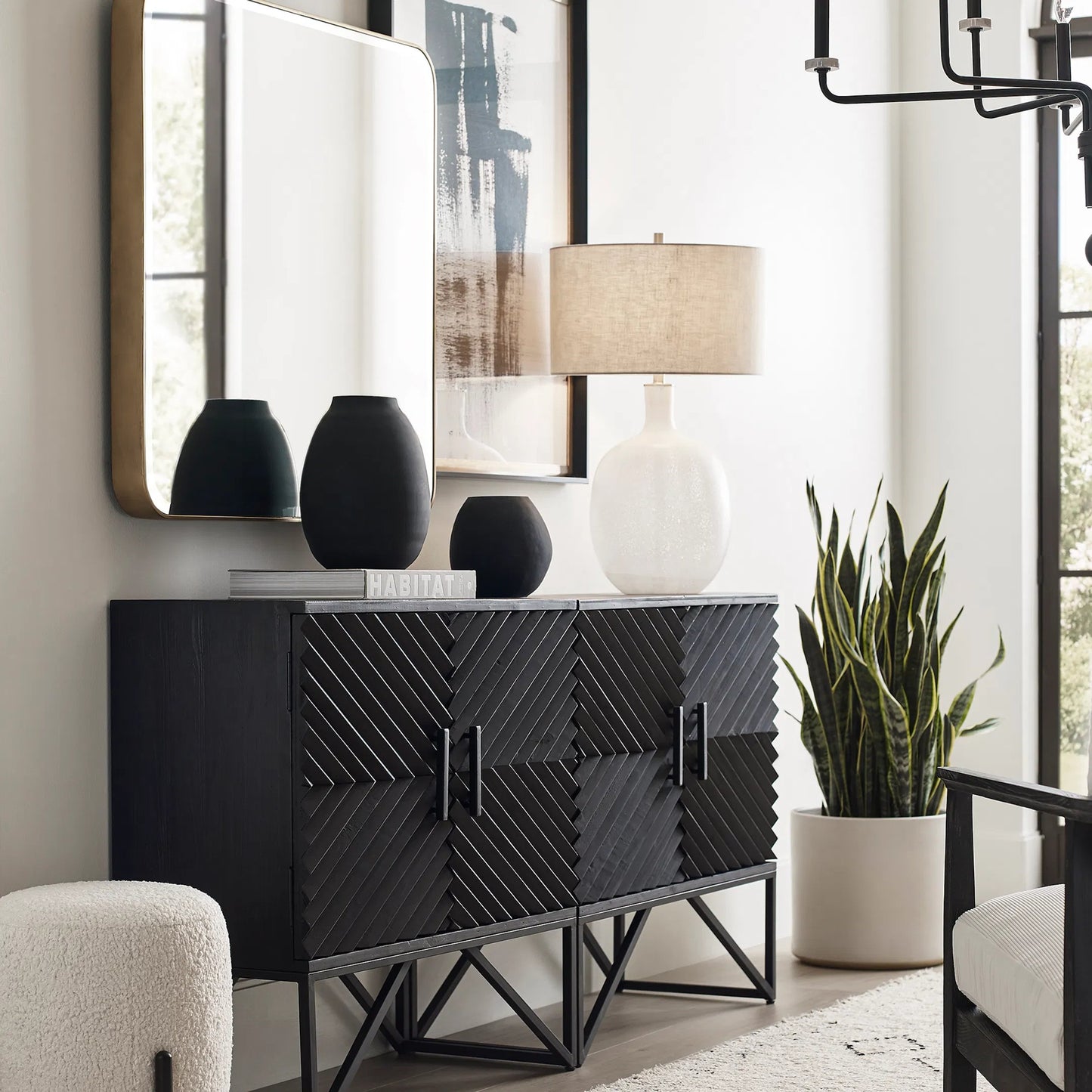 007 SI-1981259 | Lifestyle | Hearth Vases by Uttermost in matte black. Made from glass in a modern style.