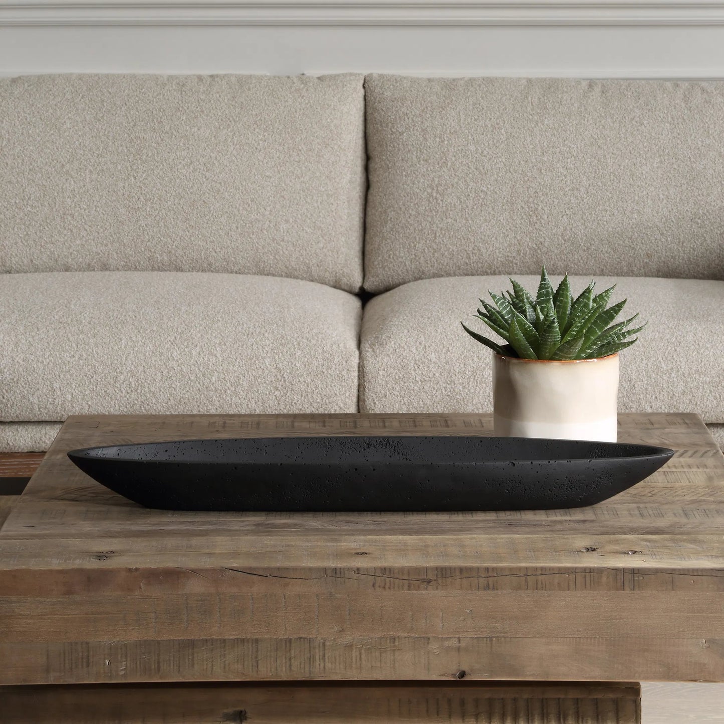 010 SI-2262202 | Lifestyle | Vessel Cast Canoe Bowl by Uttermost. Made from unique in a transitional style.