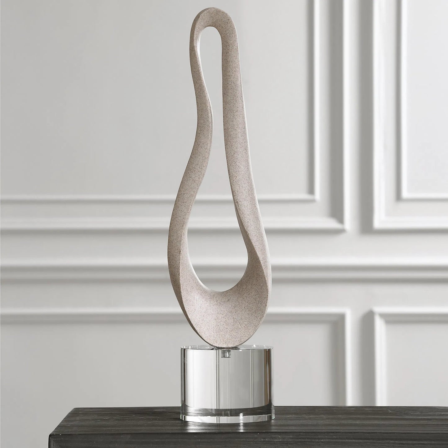004 SI-2262204 | Lifestyle | Oval Harmony Sculpture by Uttermost in crystal. Made from polyresin, crystal in a modern style.