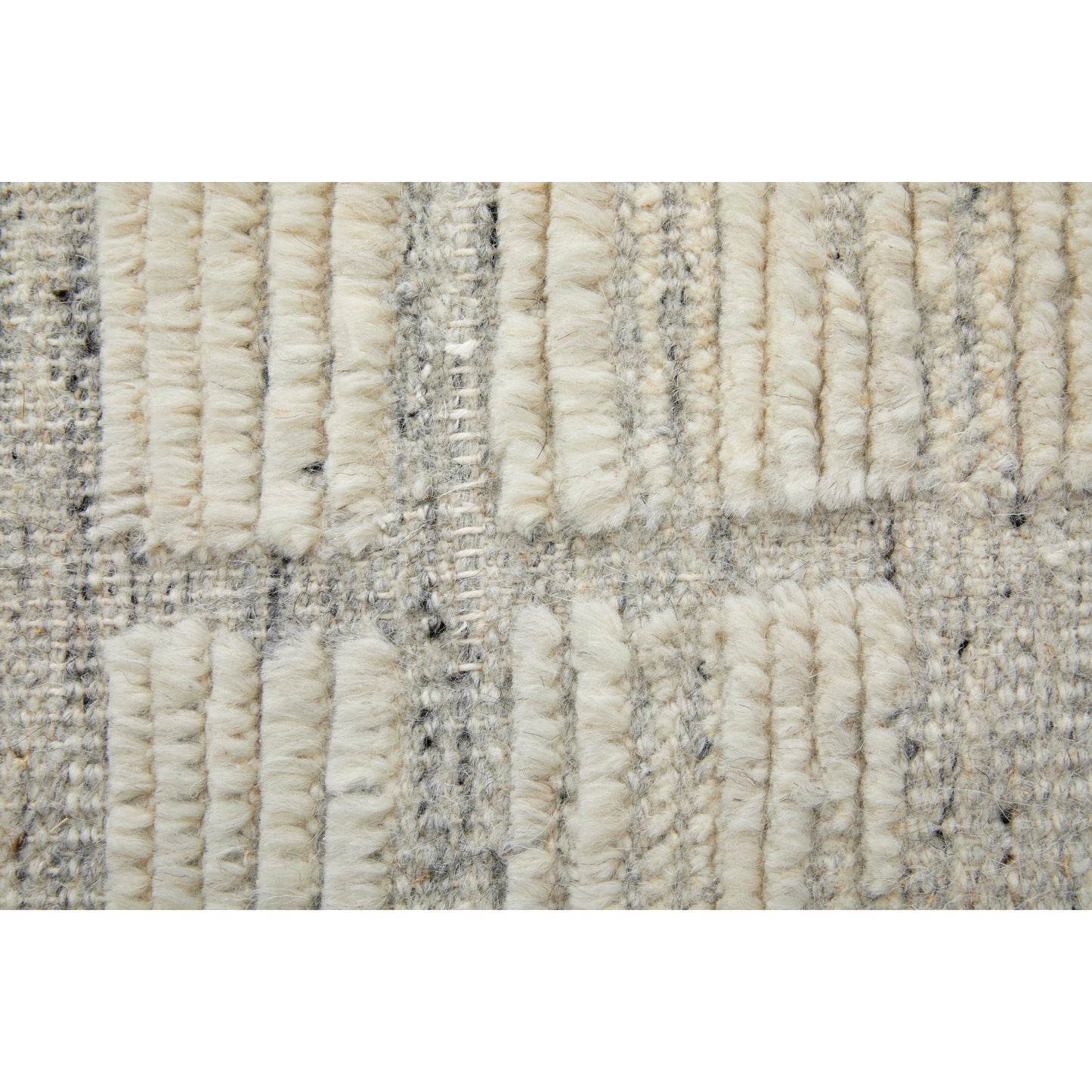 004 SI-2159079,SI-2159080,SI-2159081,SI-2159082,SI-2159083,SI-2159084,SI-2159316 | Closeup | Bluff Rug - T22T6041 by Thom Felicia by Feizy Rugs in ivory. Made from wool in a unique style.