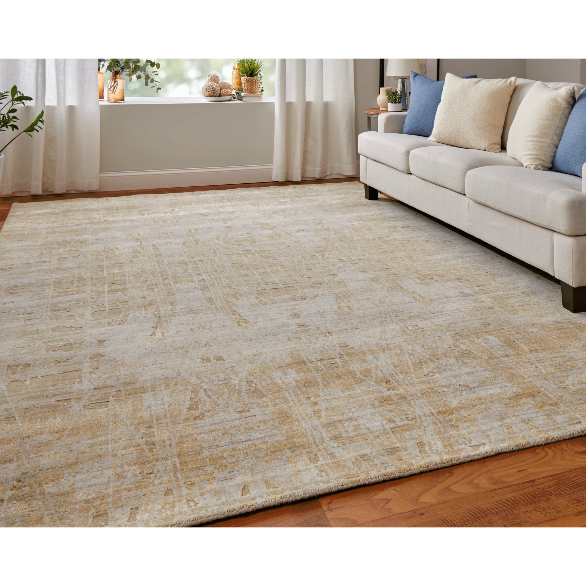 Eastfield Rug - EAS69FPF by Feizy in yellow, ivory, gold. Made from viscose, wool in a unique style.