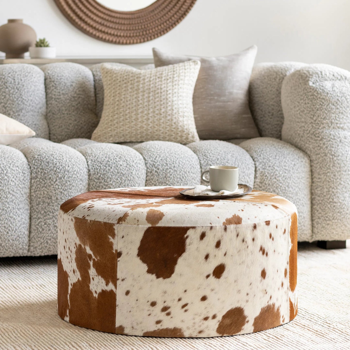 012 SI-1922823 | Lifestyle | Abilene - 32627 by Livabliss in pale pink, brick, sepia, clay, ash. Made from top: 100% hair on hide, fill: 100% foam, frame: wood in a rustic style.