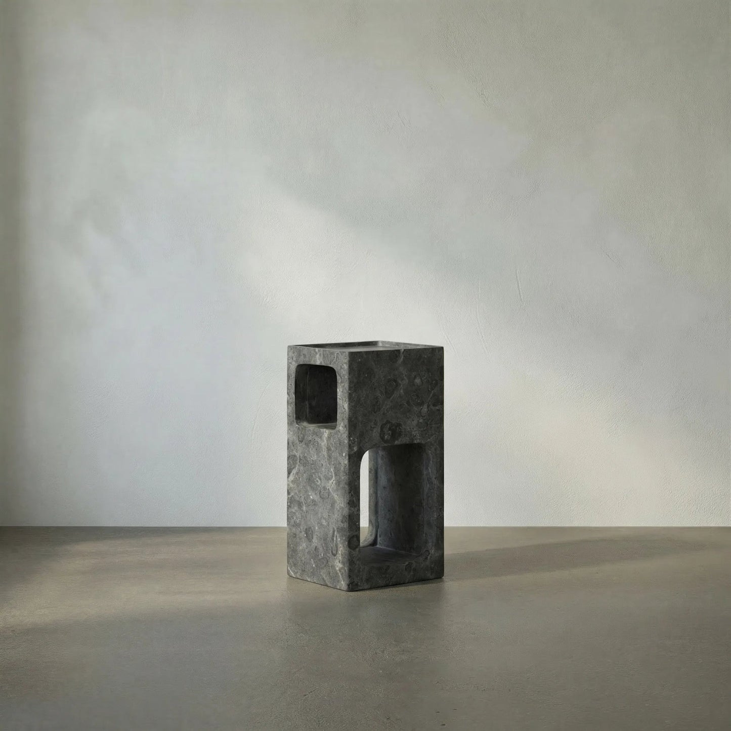 014 SI-1975491 | Lifestyle | Murakami Side Table by Noir in black marble. Made from marble in a modern style.