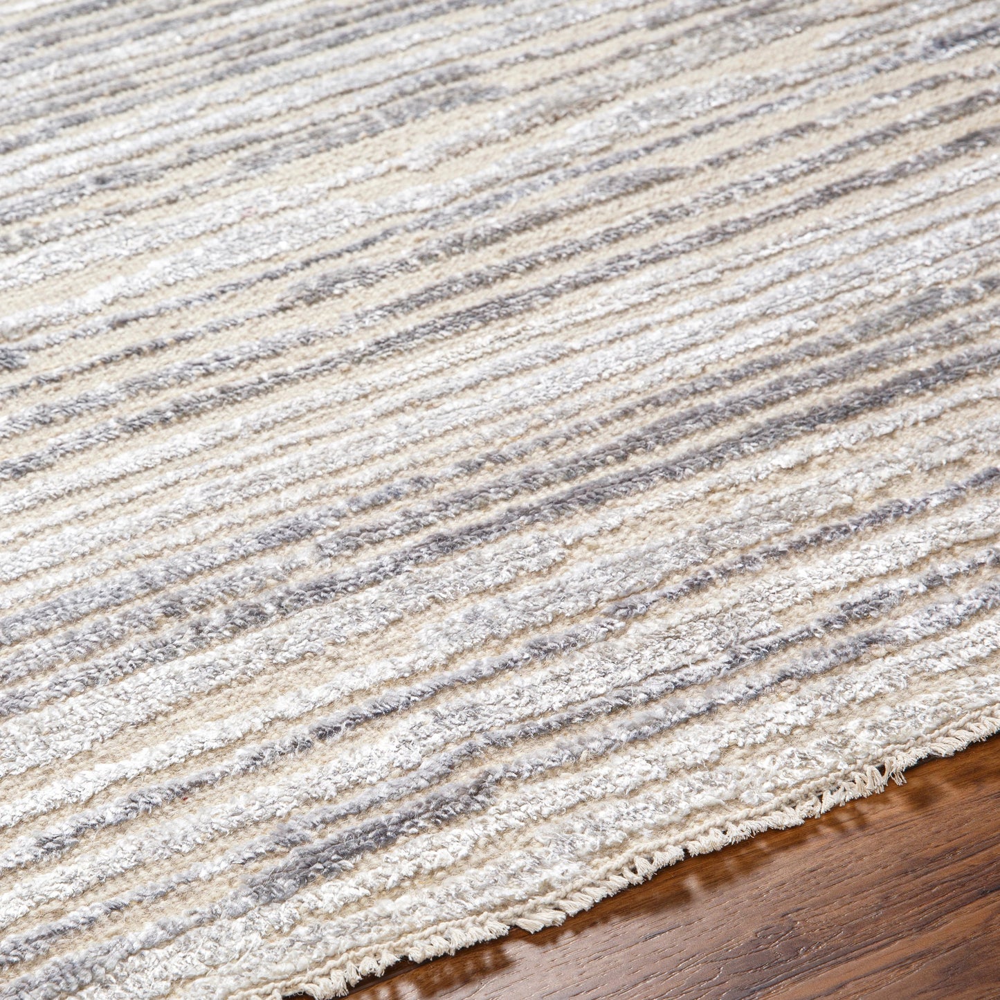 005 SI-1915942,SI-1915943,SI-1915944,SI-1915945 | Closeup | Amina AMA-2305 Rug by Surya in beige, light sage. Made from main: 65% wool, main: 35% viscose in a unique style.