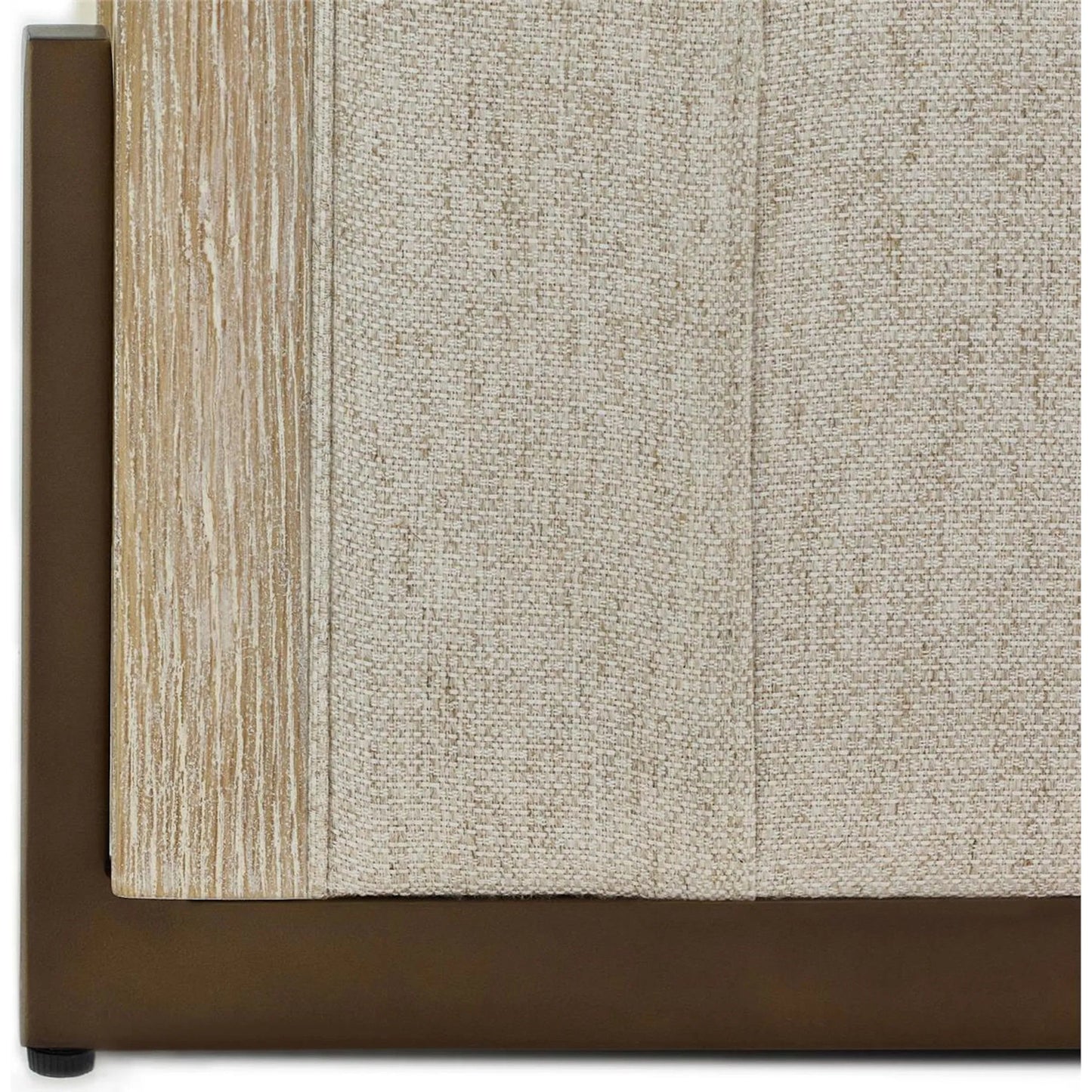 004 SI-2373535 | Closeup | Malta Sofa by John-Richard in cheetah crème, limerick crème. Made from unique in a transitional style.