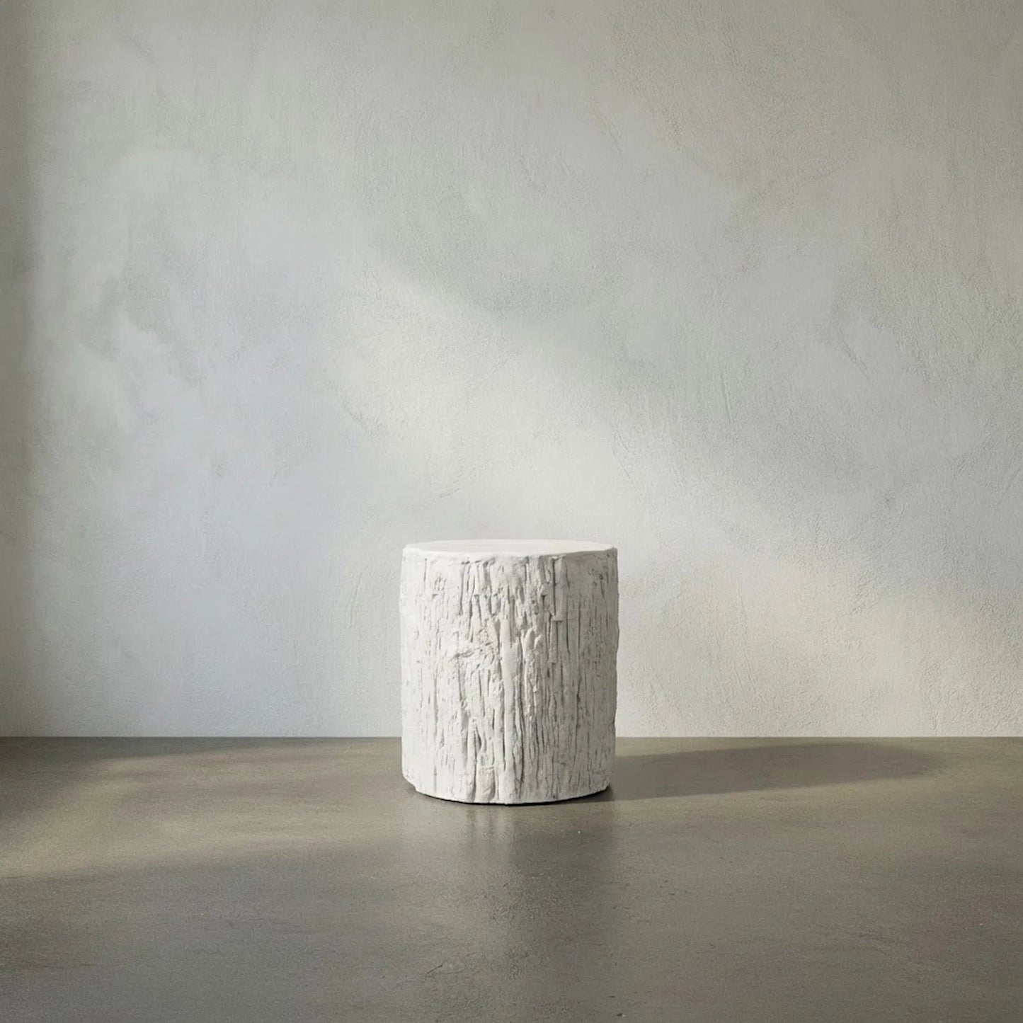 002 SR-834099 | Lifestyle | Trunk Side Table by Noir in white. Made from fiber cement in a eclectic & global style.