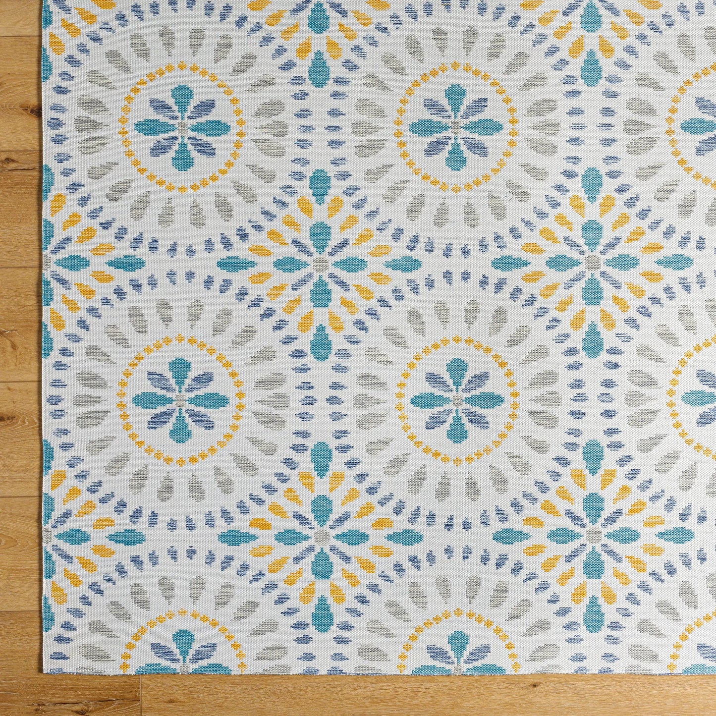 005 SI-2052577,SI-2052578 | Closeup | Barbados Rug - 492281 by Livabliss in off-white, dark blue, light gray, teal, mustard. Made from face: 100% polypropylene, warp: 100% polypropylene in a unique style.