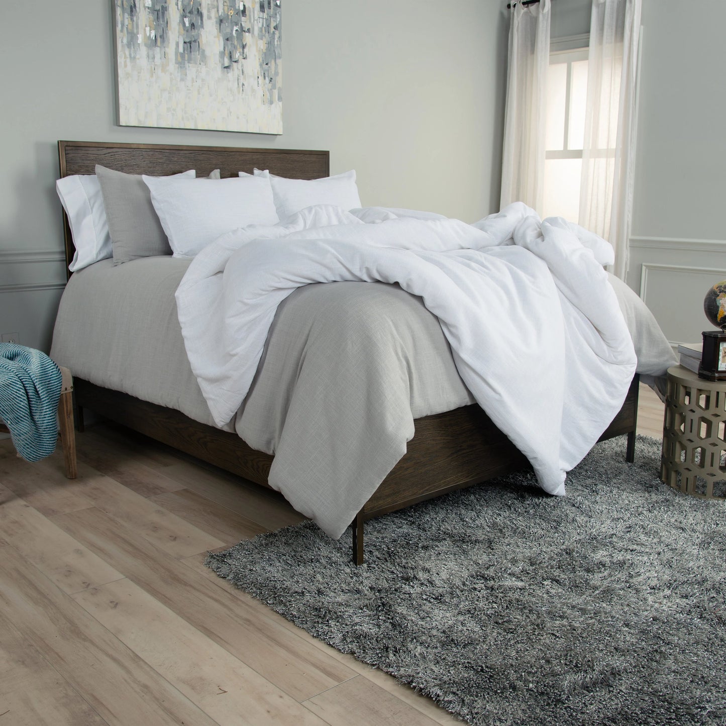 005 SI-2023563,SI-2023564 | Lifestyle | Lawrence Bedding by HedgeApple Essentials. Made from cotton slub, polyester in a modern style.