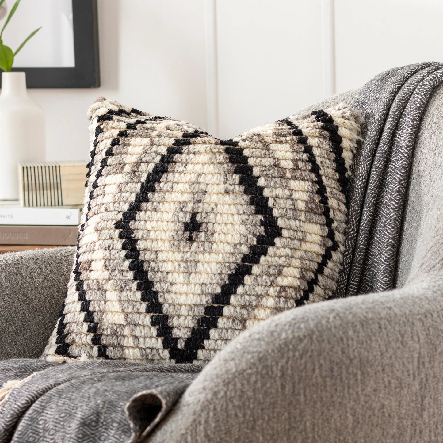 005 SI-1877617,SI-1877618,SI-1877619,SI-1877620,SI-1877621,SI-1877622 | Lifestyle | Benisouk Pillow - 27463 by Surya in black, light beige. Made from 100% wool, 100% cotton in a eclectic & global style.
