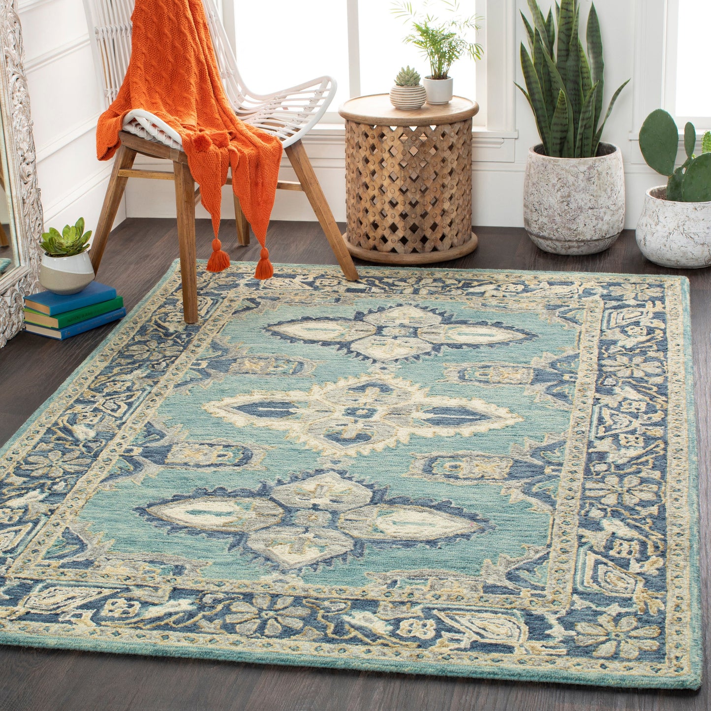 009 97701-40237,97701-40238,97701-40239 | Lifestyle | Bonifate Rug - 22104 by Surya in aqua, denim. Made from 100% wool in a unique style.