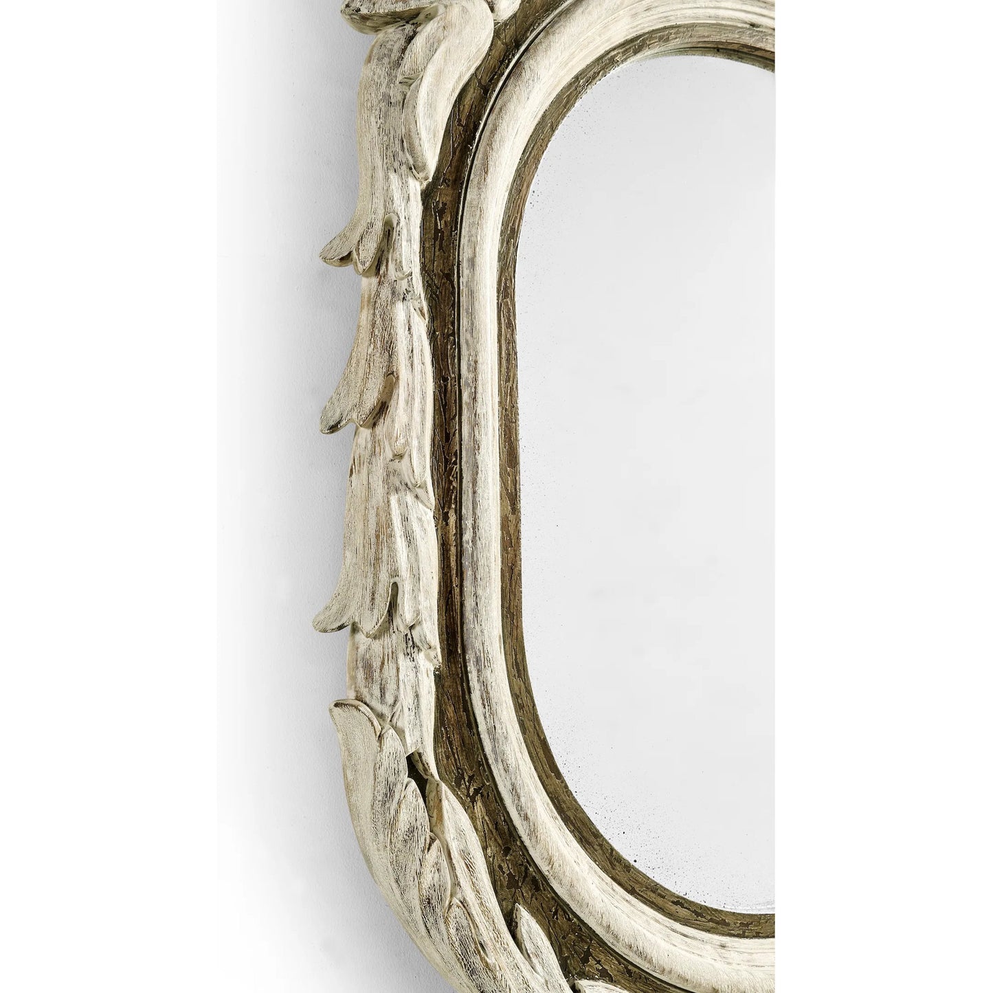 007 SI-2334500 | Closeup | Leicester Mirror by Jonathan Charles in white and washed acacia. Made from acacia in a traditional style.