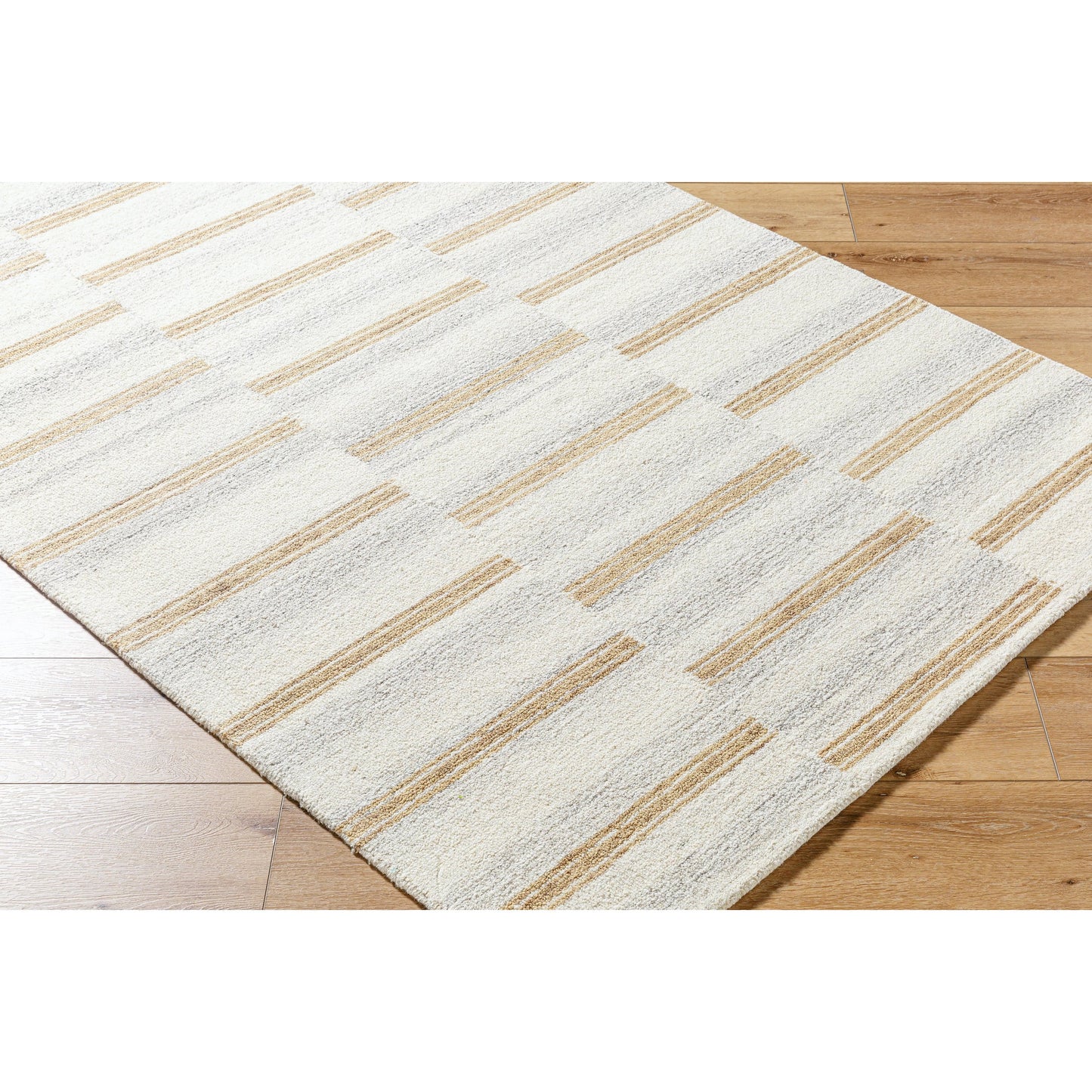 002 SI-2168075,SI-2168076,SI-2168077 | Closeup | Bournemouth Rug - 531072 by Livabliss in pearl, ash, prairie dust. Made from wool in a unique style.