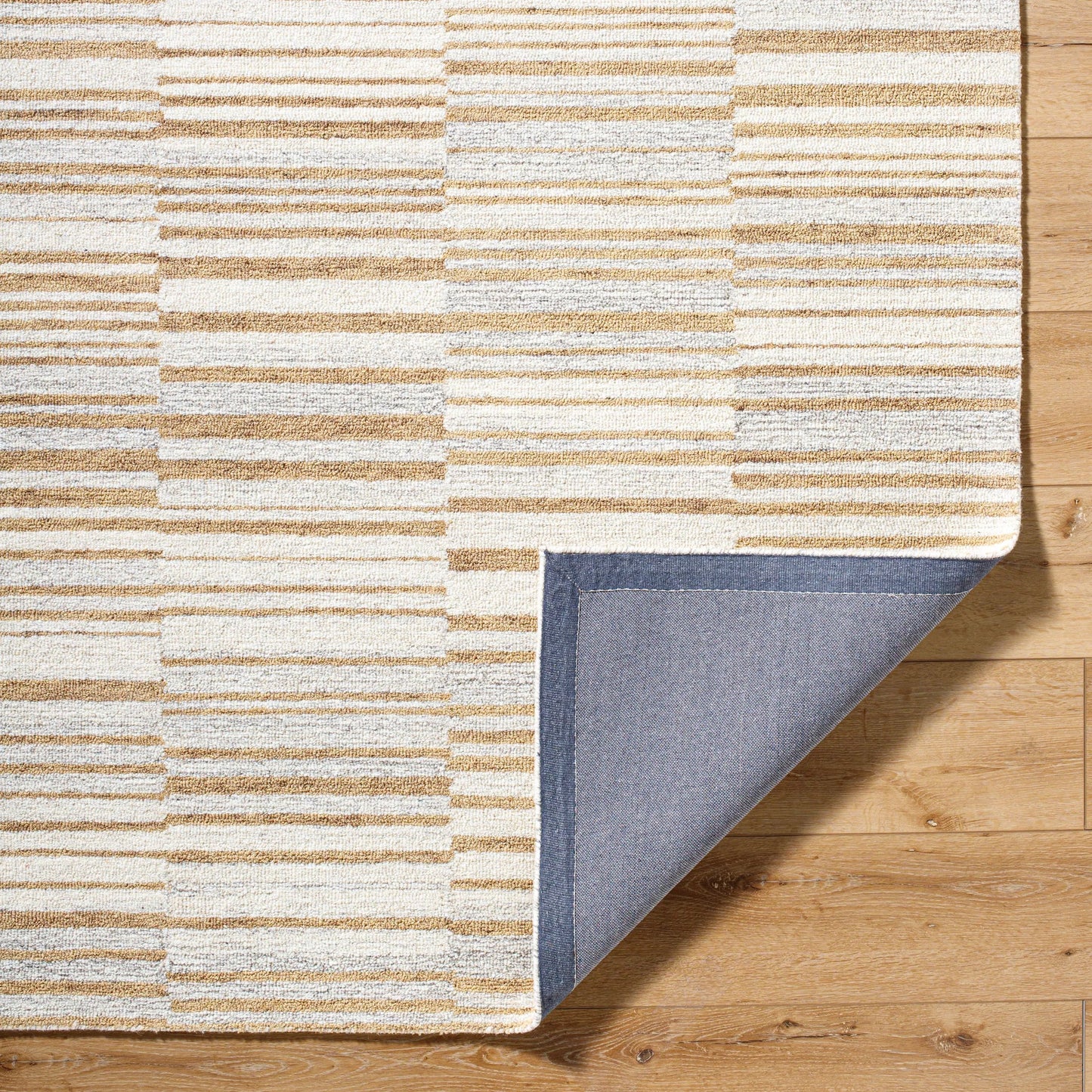 004 SI-2168081,SI-2168082,SI-2168083 | Closeup | Bournemouth Rug - 531096 by Livabliss in pearl, natural, off-white, ash, prairie dust. Made from wool in a unique style.