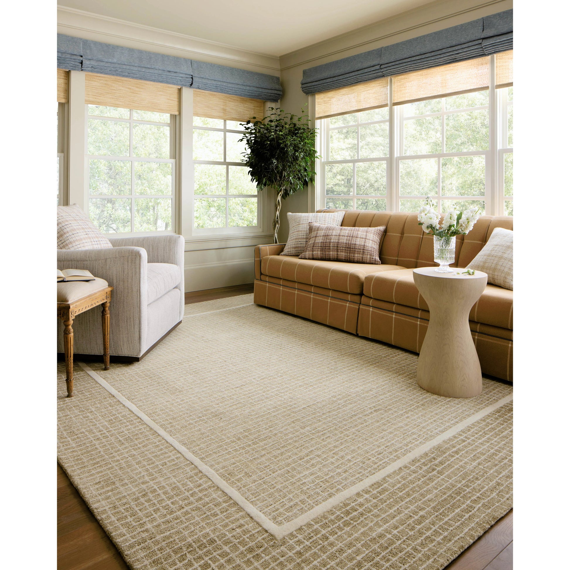 Briggs BRG-01 Rug by Chris Loves Julia x Loloi. Made from 100% wool in a unique style.