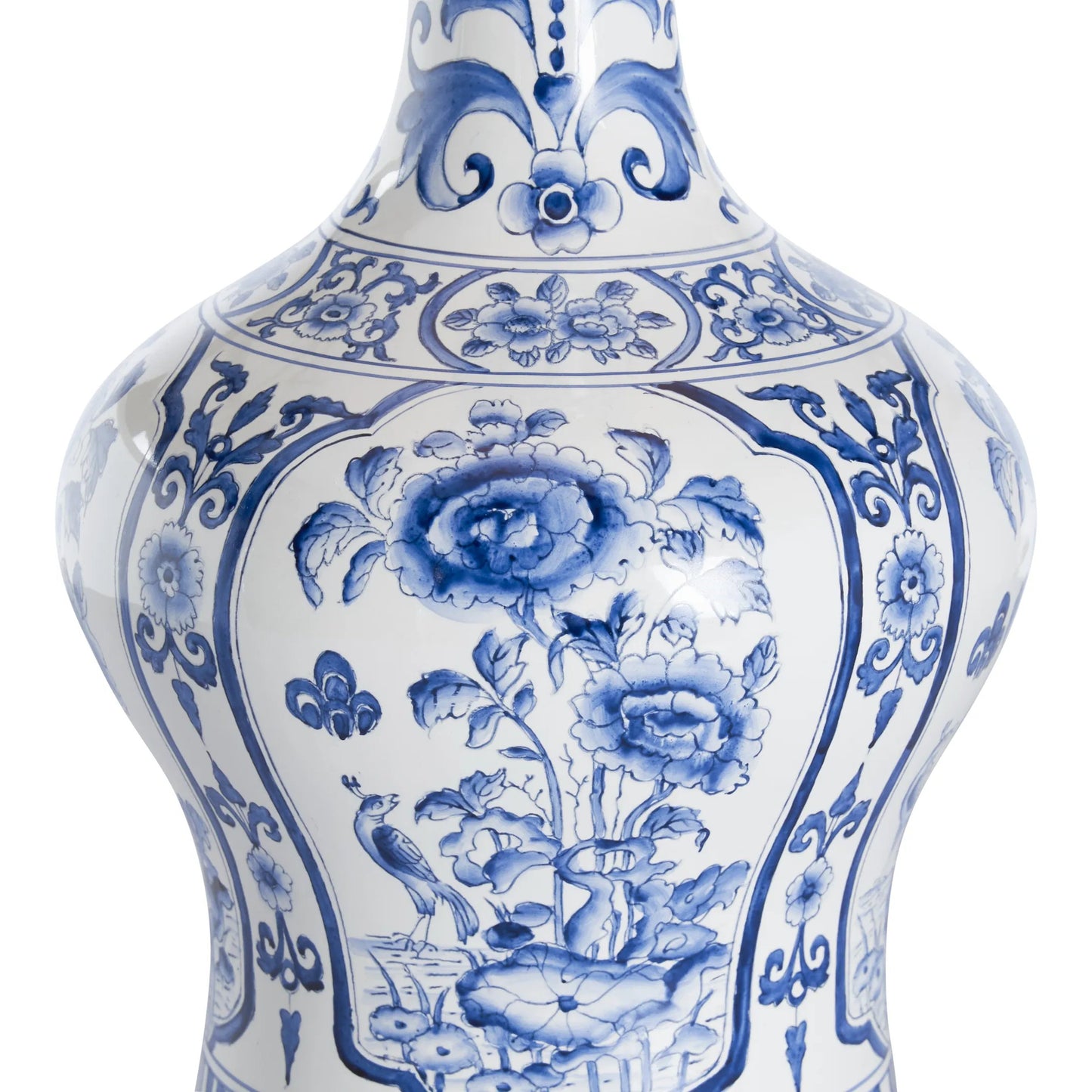 005 SI-2533820 | Closeup | Dutch Delft Lamp by Chelsea House in black, white, cream and blue, white glaze. Made from unique in a unique style.