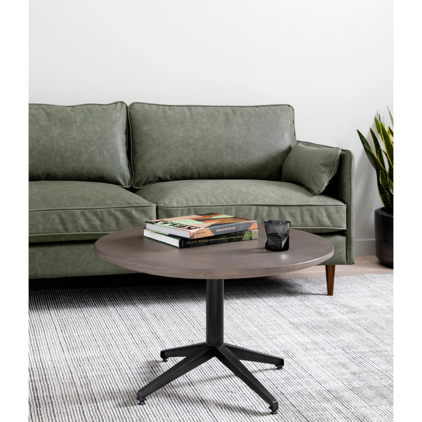 022 SI-1716474 | Lifestyle | Reese Sofa by Four Hands. Made from top grain leather, solid beech, 100% polyester in a modern style.