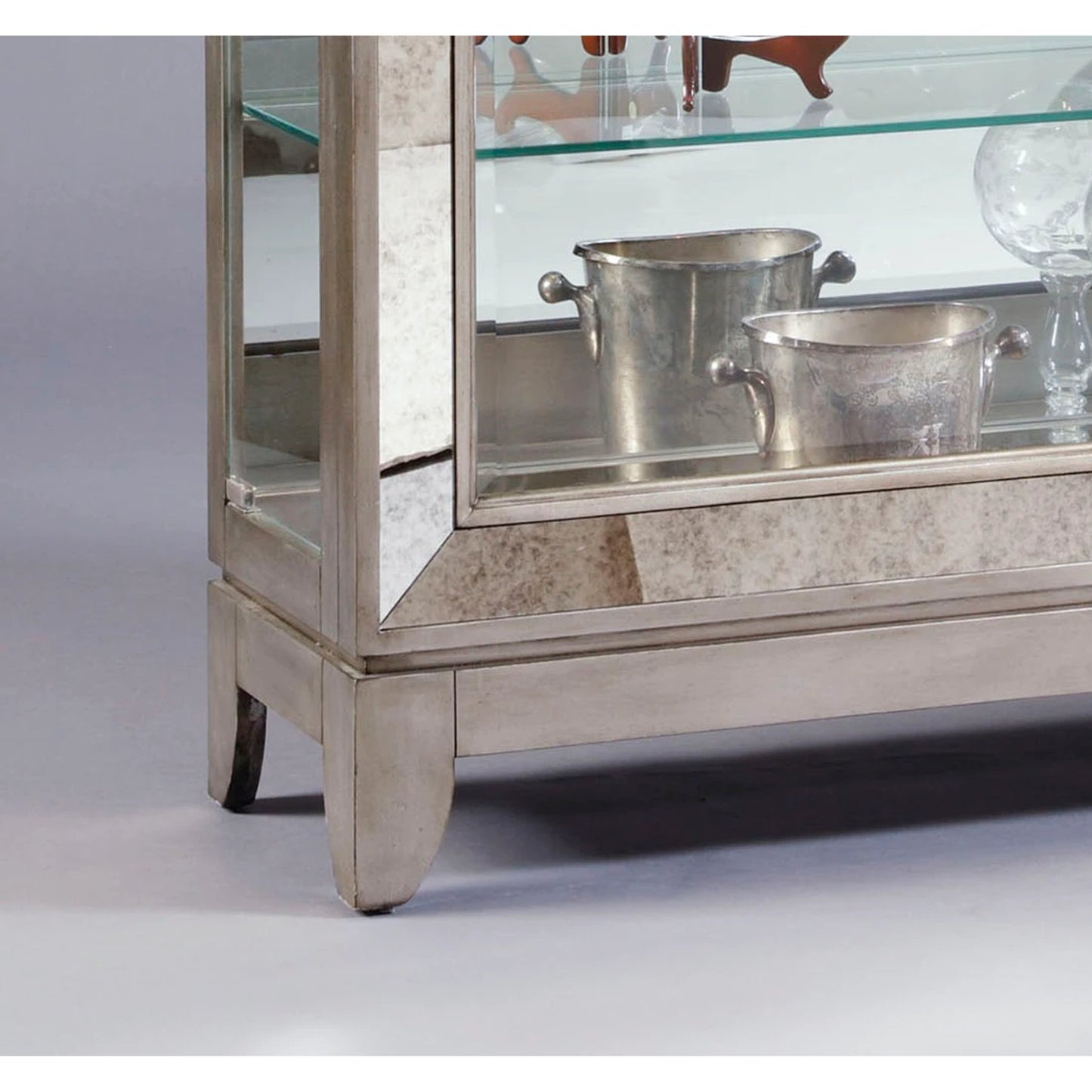 006 SI-2155641 | Closeup | Side Entry Curio by Pulaski Furniture in platinum. Made from select hardwoods in a modern style.