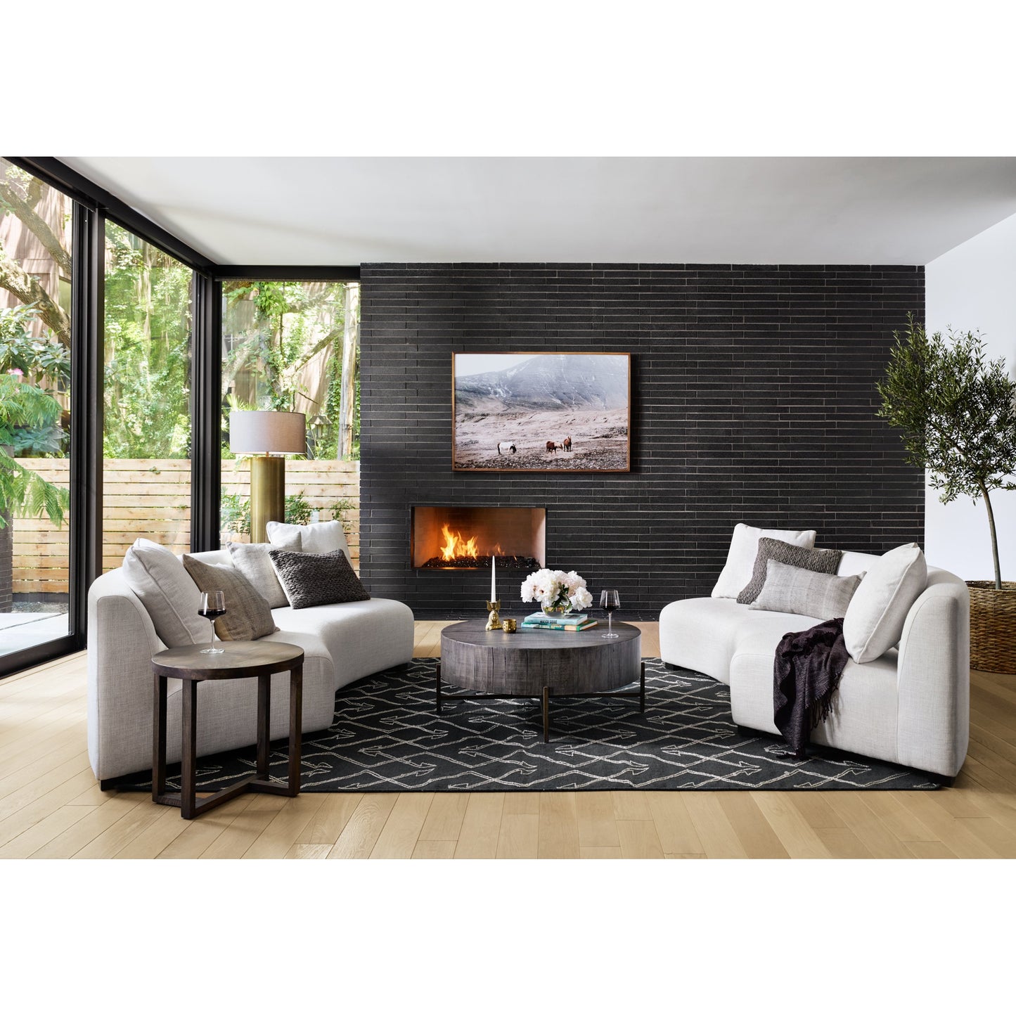 016 SI-1715945 | Lifestyle | Liam Sectional Sofa by Four Hands. Made from unique in a modern style.