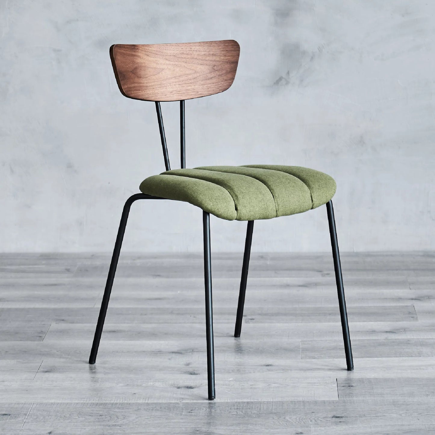 004 SI-2448888 | Additional Silo | Lara Side Chair by Zentique in green. Made from steel, cotton, plywood in a unique style.