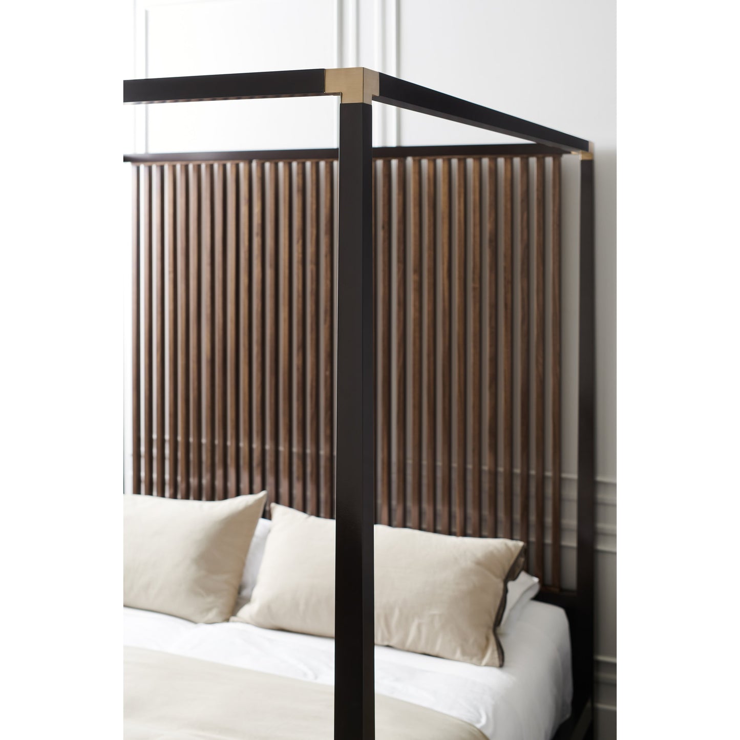 006 SI-1756672,SI-1756673 | Lifestyle | Pinstripe Canopy Bed by Caracole in walnut, dark chocolate, champagne gold and rich walnut, dark chocolate. Made from birch, walnut in a modern style.
