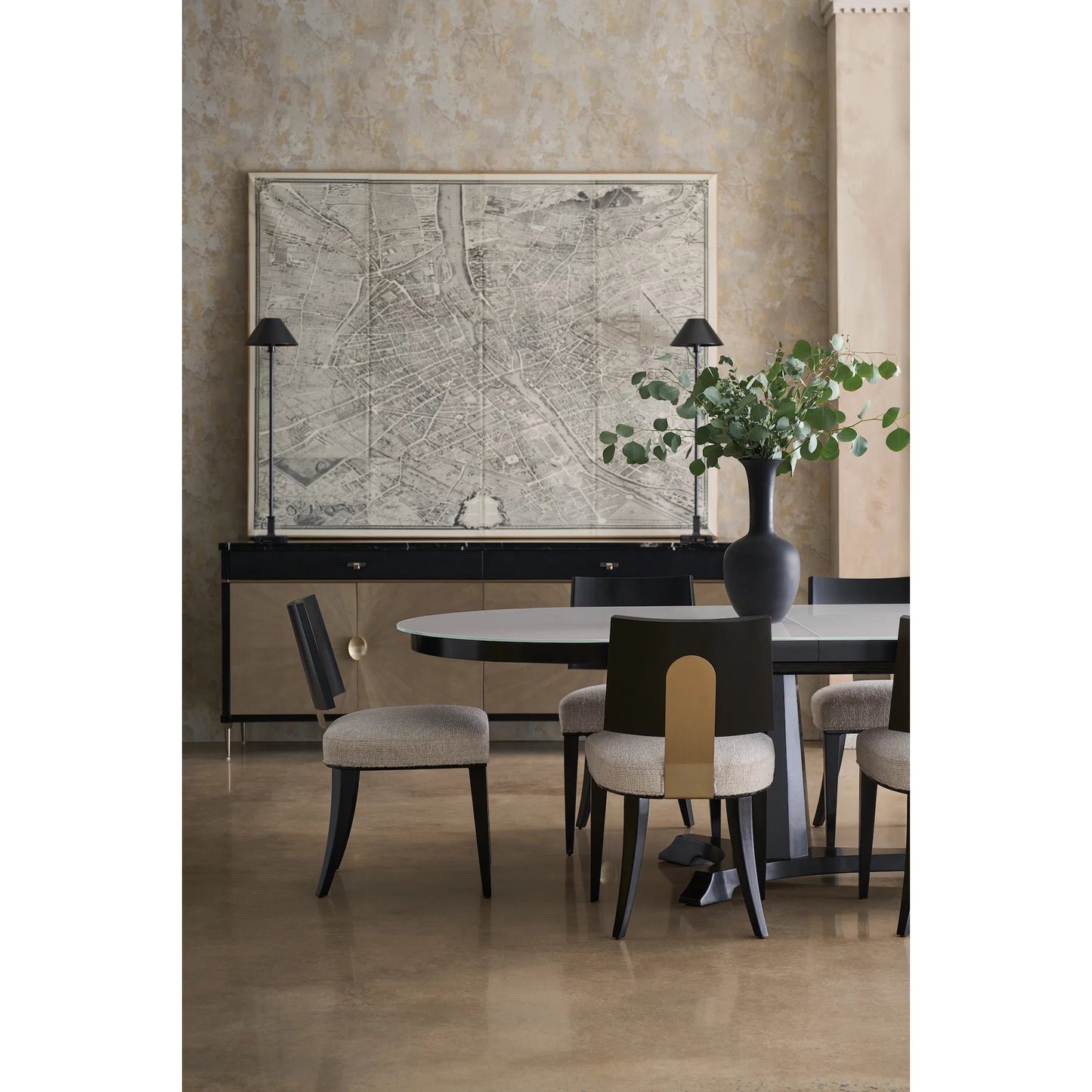 008 SI-2193795 | Lifestyle | Bordeaux Dining Table by Caracole in almost black. Made from asian hardwood, acacia, glass, birch in a unique style.