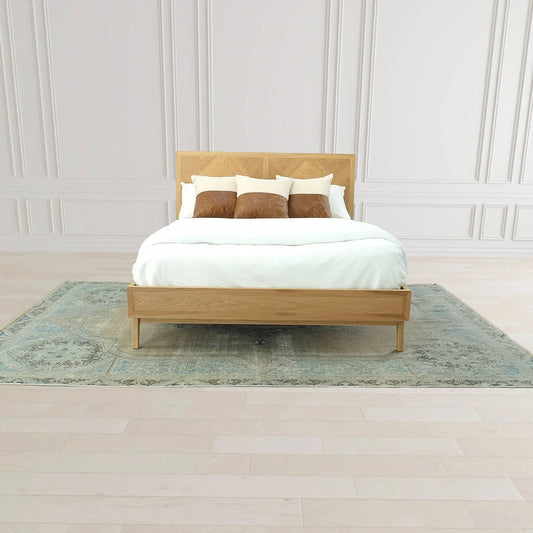 Colton Bed by LH Imports in light brown. Made from solid oak, mdf oak veneer in a modern style.