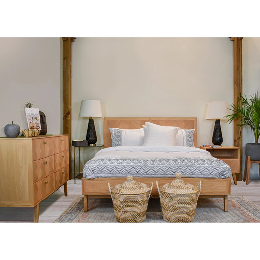 Colton Bed by LH Imports in light brown. Made from solid oak, mdf oak veneer in a modern style.