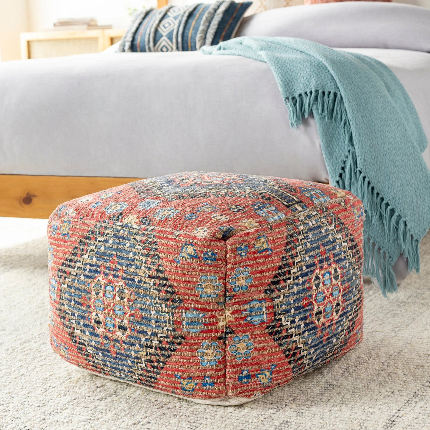 002 SI-1880137 | Lifestyle | Coventry - 19904 by Livabliss in red, blue. Made from 65% jute, 25% polyester, 10% cotton, 100% polybeads, 100% cotton in a eclectic & global style.