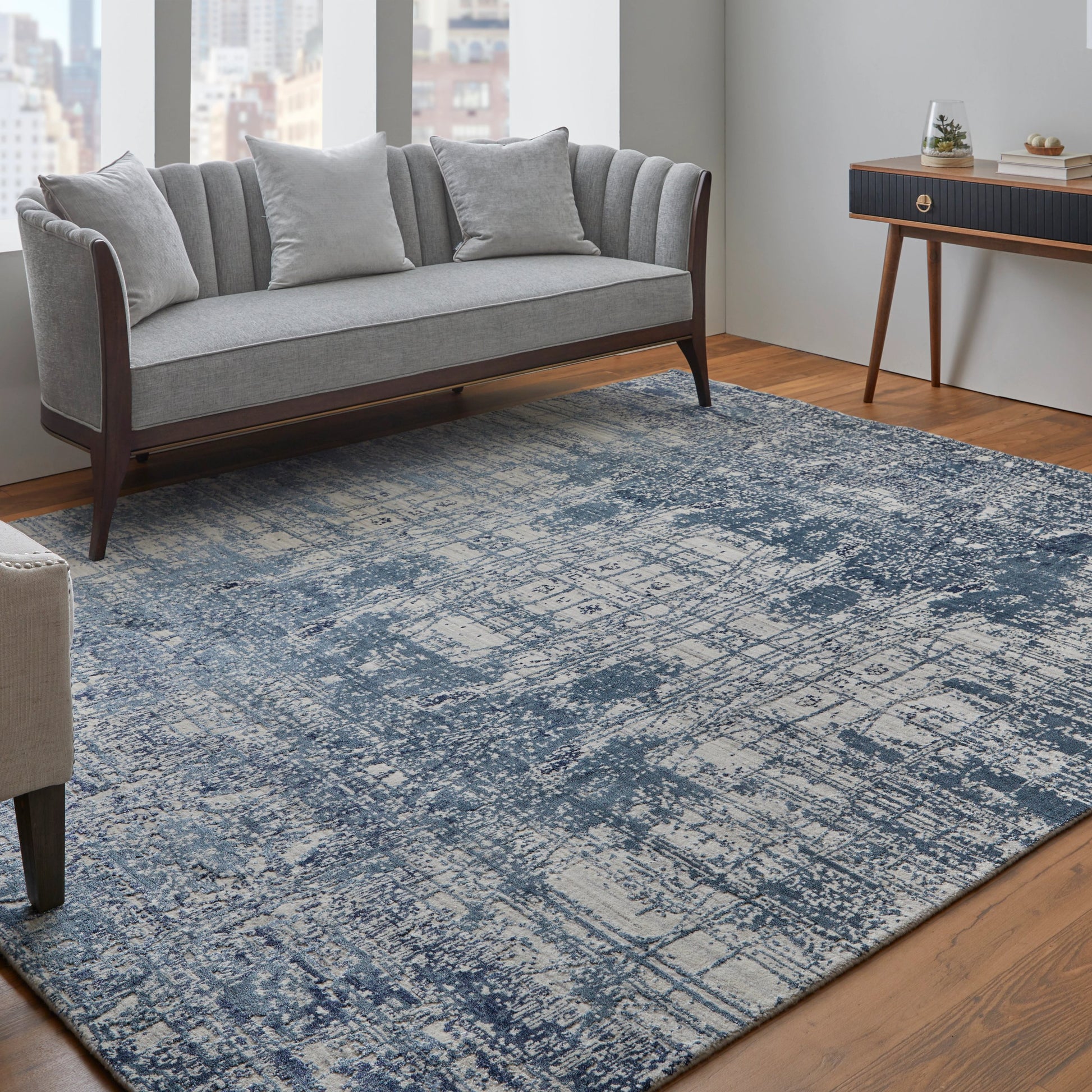 Eastfield Rug - 69AEF by Feizy in blue, ivory. Made from wool, viscose in a unique style.