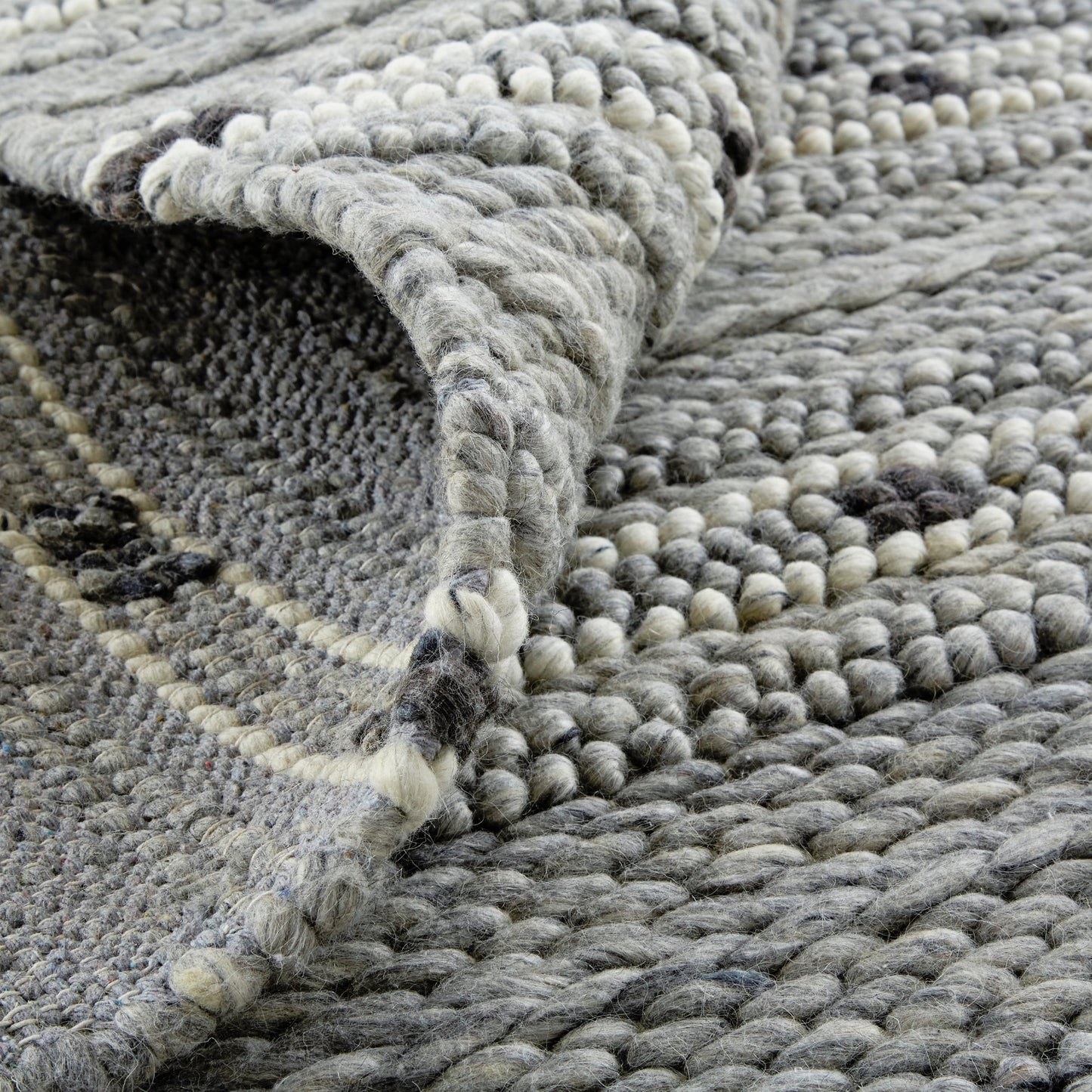 005 SI-2159035,SI-2159308 | Closeup | Cicero Transitional Stripes Rug - T15T8006 by Thom Felicia by Feizy Rugs in gray, black, white. Made from wool in a unique style.