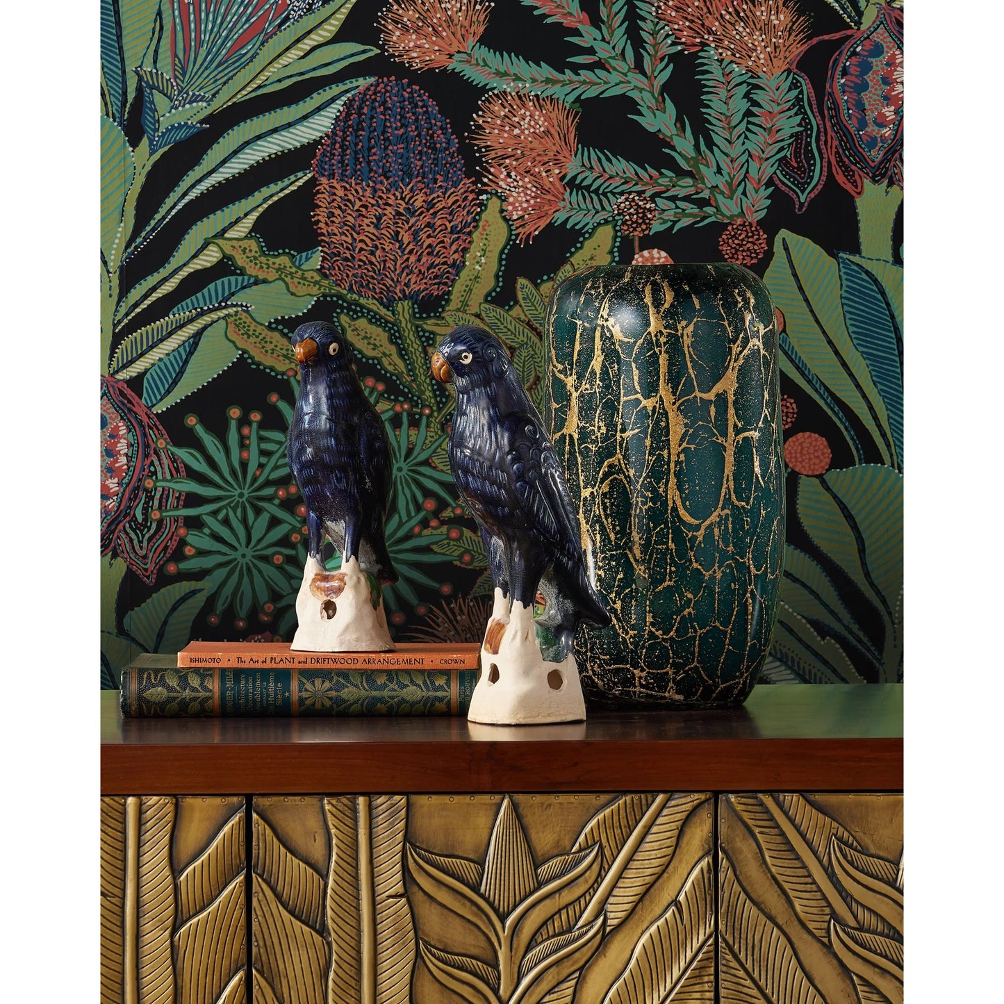 004 SI-2387183 | Lifestyle | Vitry Vase by Currey and Company in green, gold. Made from glass, gold powder in a eclectic & global style.