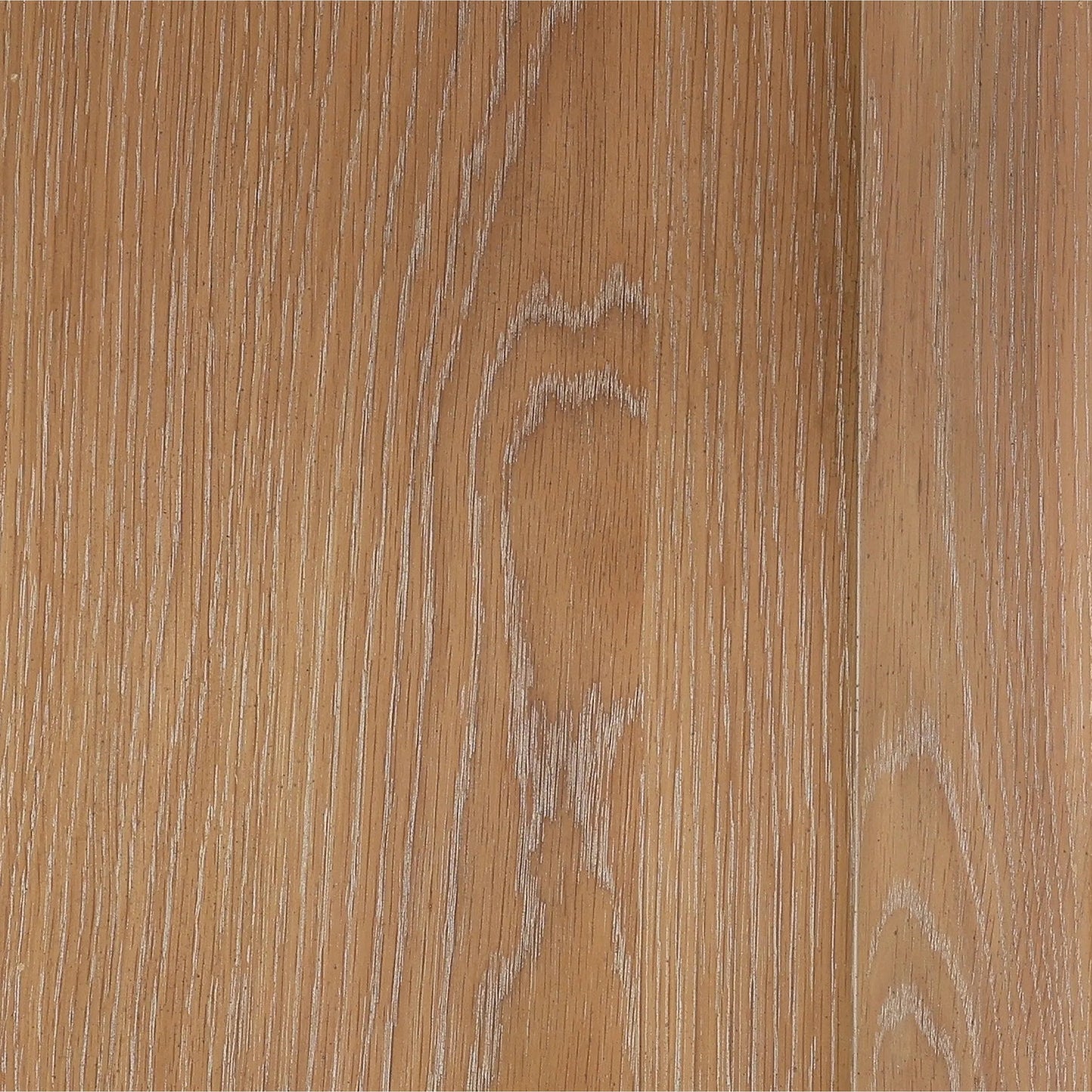 003 SI-2350622 | Closeup | Ellamae Dining Table by Arch & Plane in natural. Made from rubber wood, oak veneer in a transitional style.