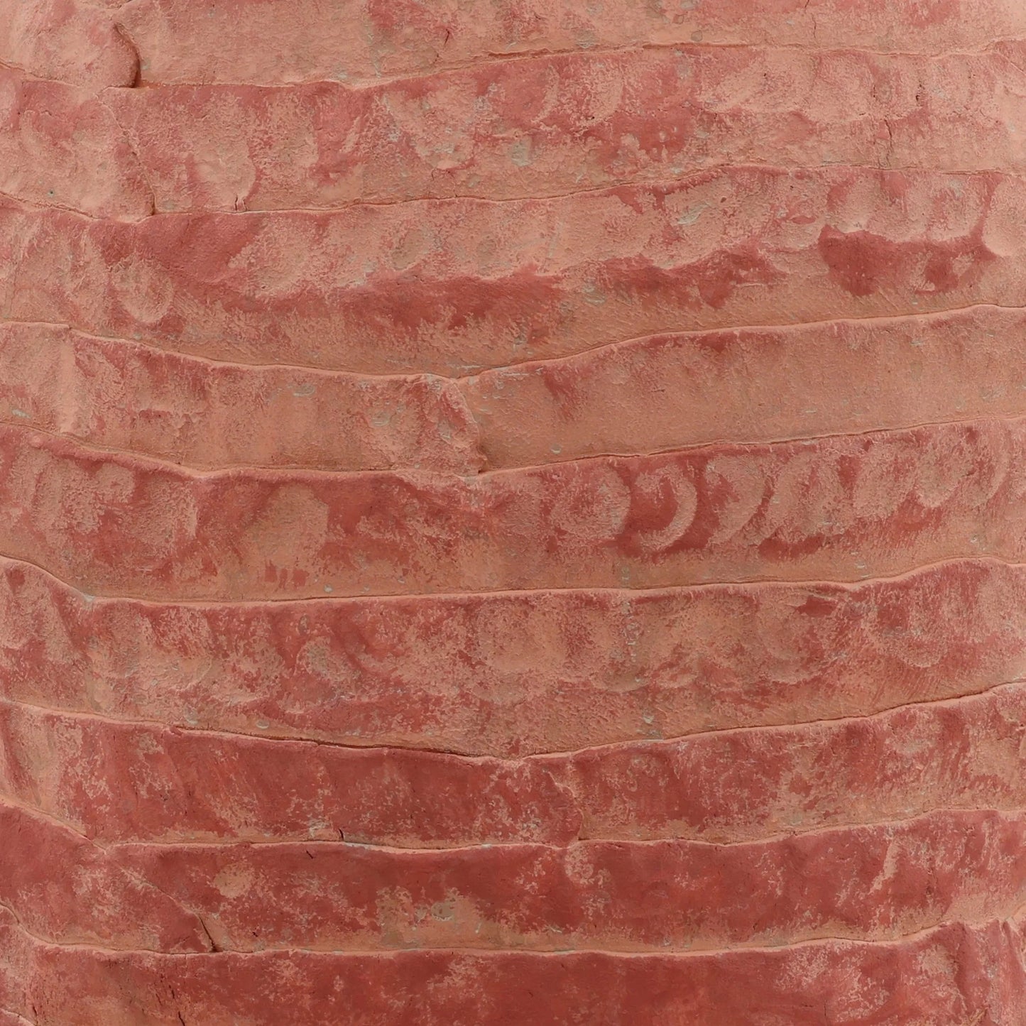 005 SI-2533042 | Closeup | Lexus Vase by Arch & Plane in rose. Made from terracotta in a unique style.
