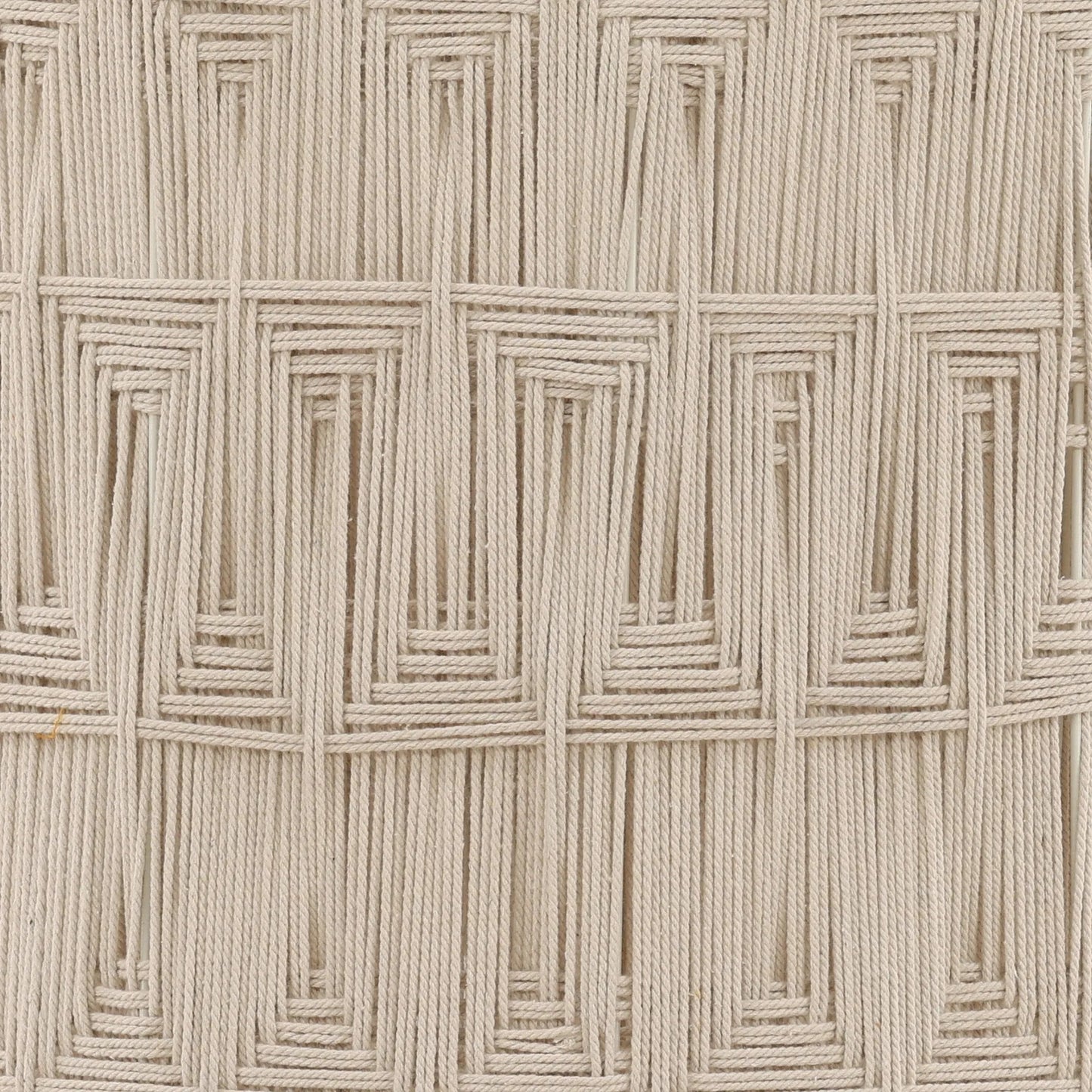003 SI-2533075 | Closeup | Leopold Pendant by Arch & Plane in white. Made from jute rope, steel in a unique style.