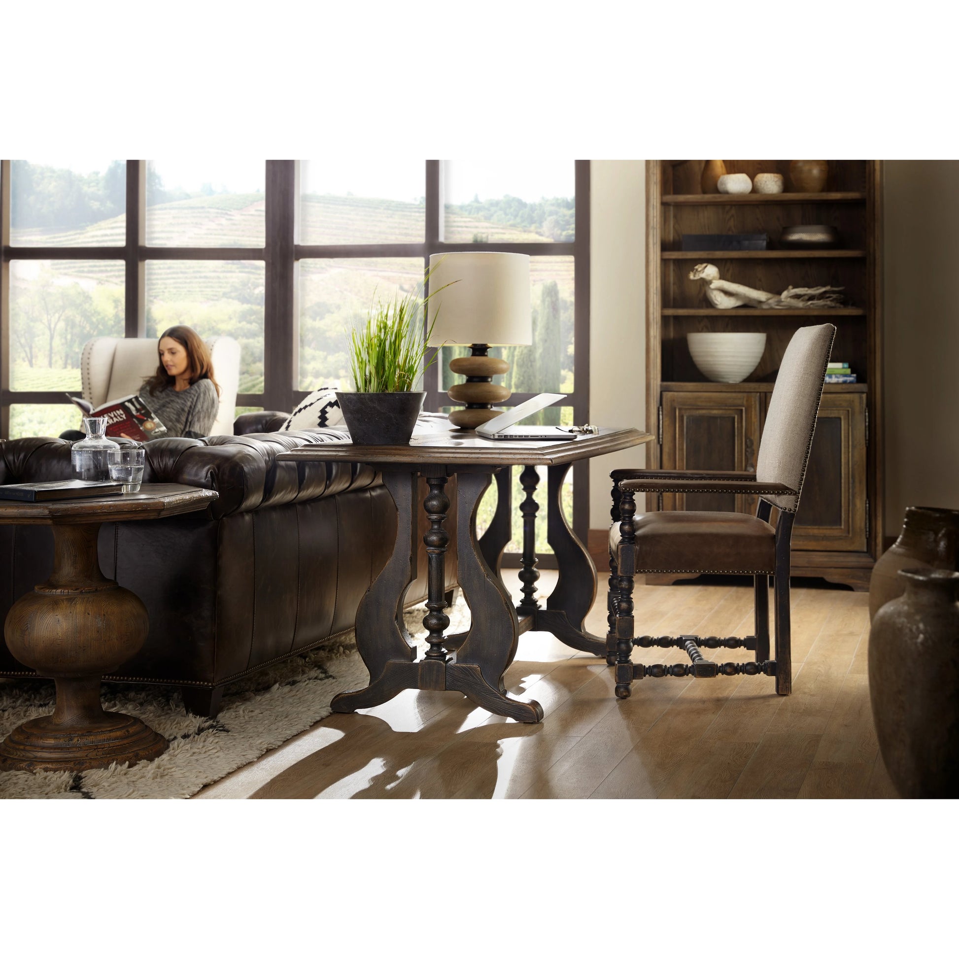 Mason End Table by Hooker Furniture in saddle brown. Made from white oak veneers, resin in a traditional style.