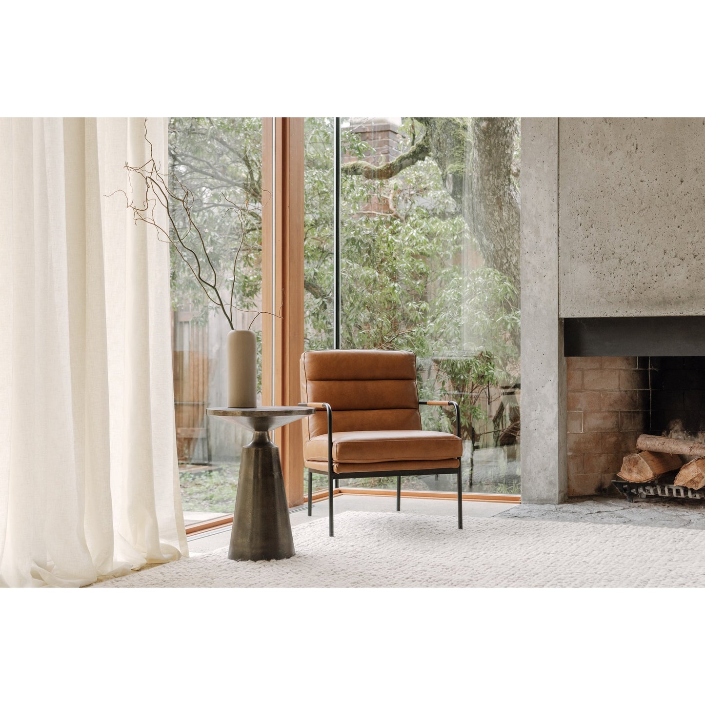 004 SI-1771885 | Lifestyle | Verlaine Chair Chestnut by Moe's Home Collection. Made from upholstery: 100% top grain leather, powder-coated metal frame, zigzag spring support, foam cushions in a transitional style.