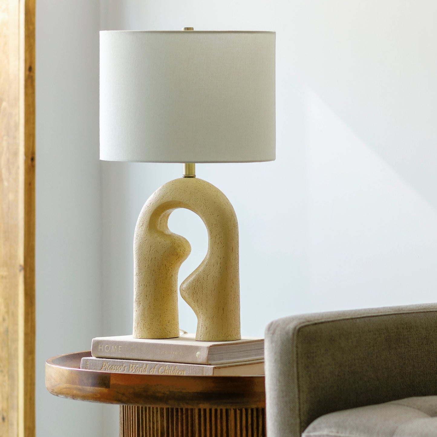 005 SI-1919625 | Lifestyle | Ellory - 31882 by Surya in beige, translucent, metallic nickel, white, metallic brass and paintedpolished. Made from shade (outside): linen, shade (inside): polyester, finial: metal, harp: metal in a modern style.
