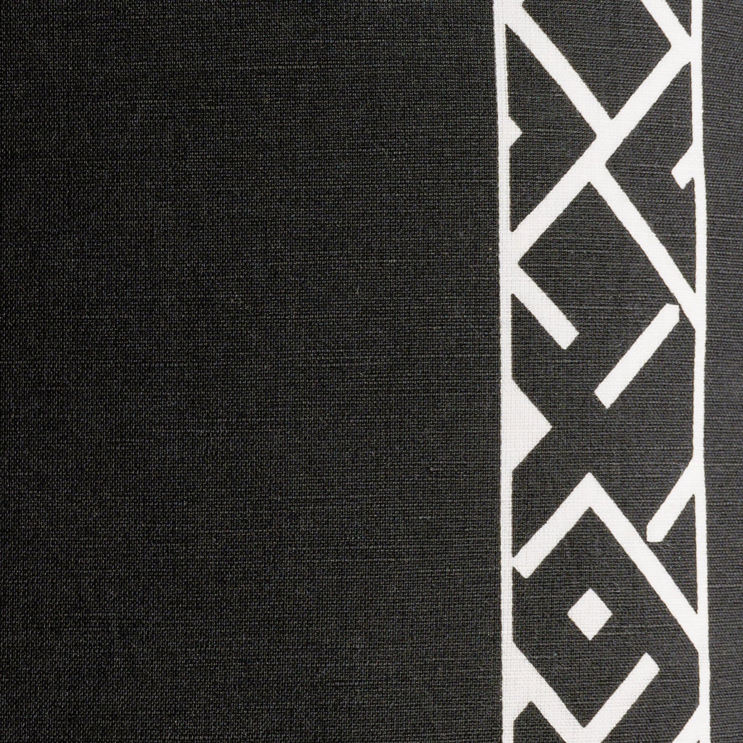 014 SI-1905321,SI-1905322 | Closeup | Ethiopia Pillow - 27139 by Surya. Made from 55% linen, 45% cotton in a modern style.