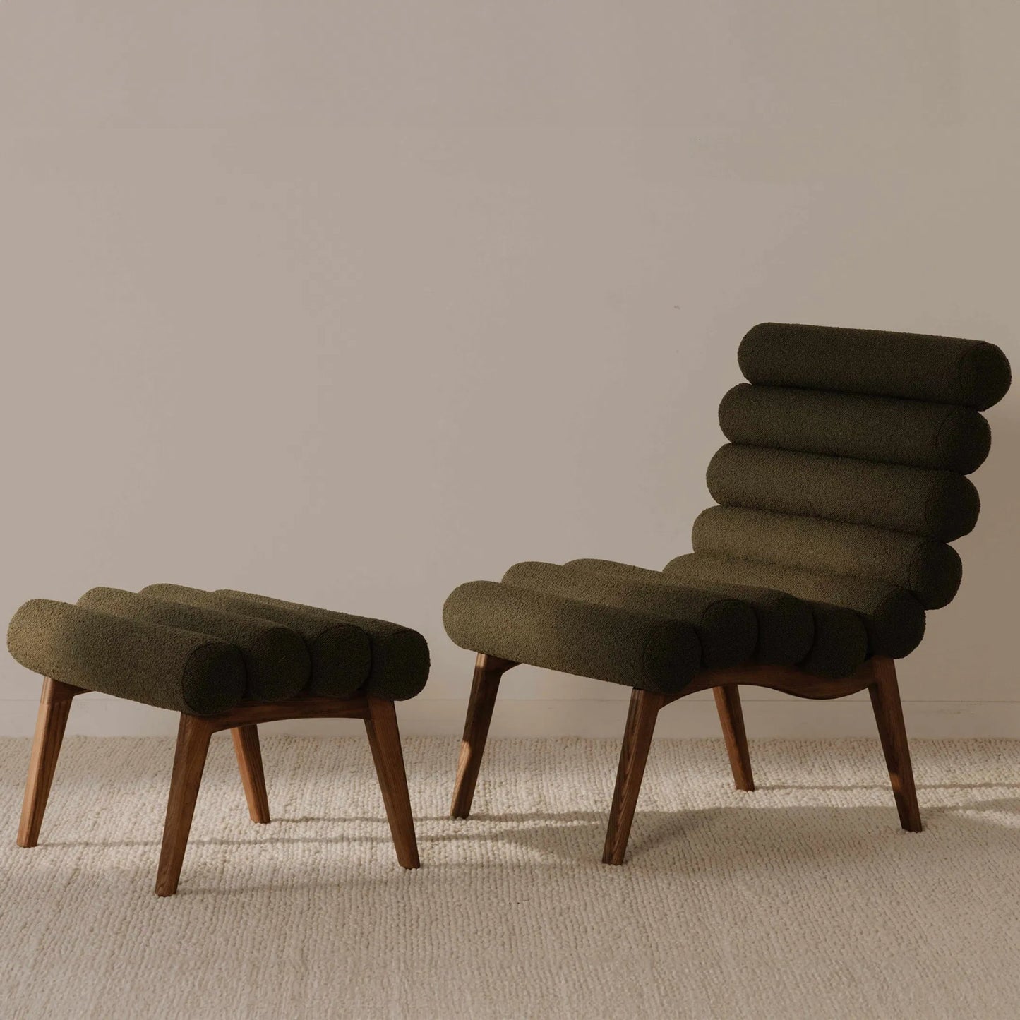 020 SI-2253593 | Lifestyle | Arlo Accent Chair Performance Fabric by Moe's Home Collection. Made from upholstery: 100% polyester, ash wood legs, high density foam seat, plywood, metal frame in a unique style.