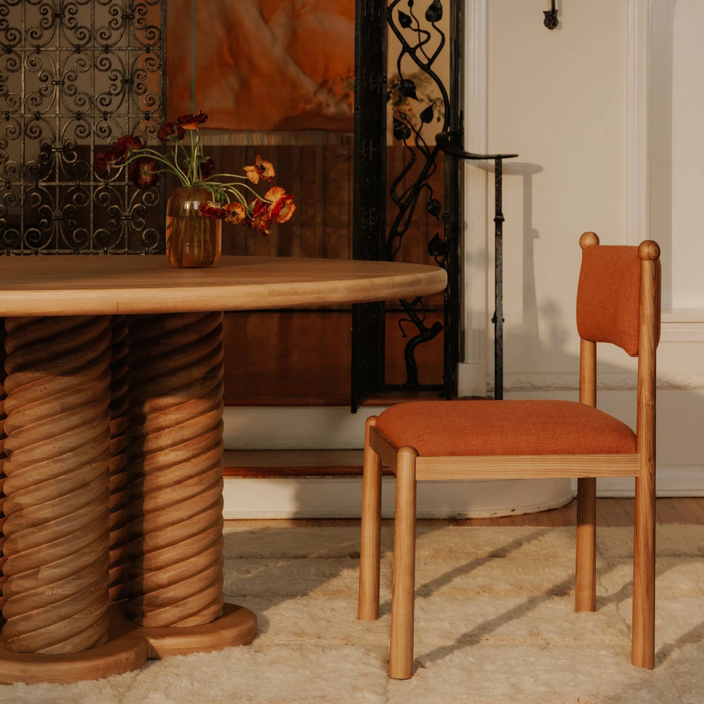 015 SI-2521981 | Lifestyle | Villetta Dining Chair (Set of 2) by Moe's Home Collection in oak stained. Made from unique in a transitional style.