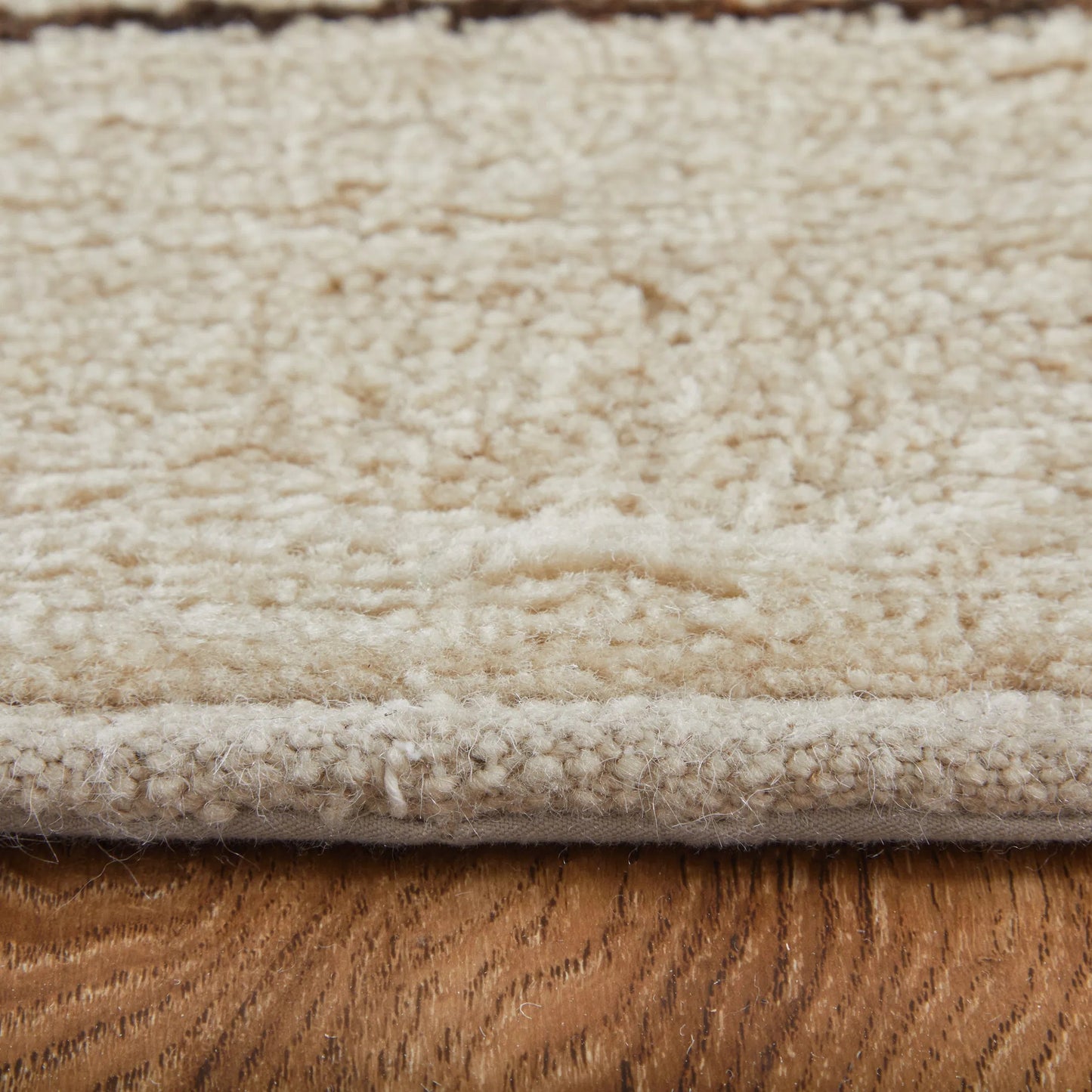 006 SI-2378753,SI-2461446,SI-2461447,SI-2461448,SI-2461449,SI-2534442 | Closeup | Agape AGP69H7F Rug by Feizy in ivory, brown. Made from wool in a unique style.