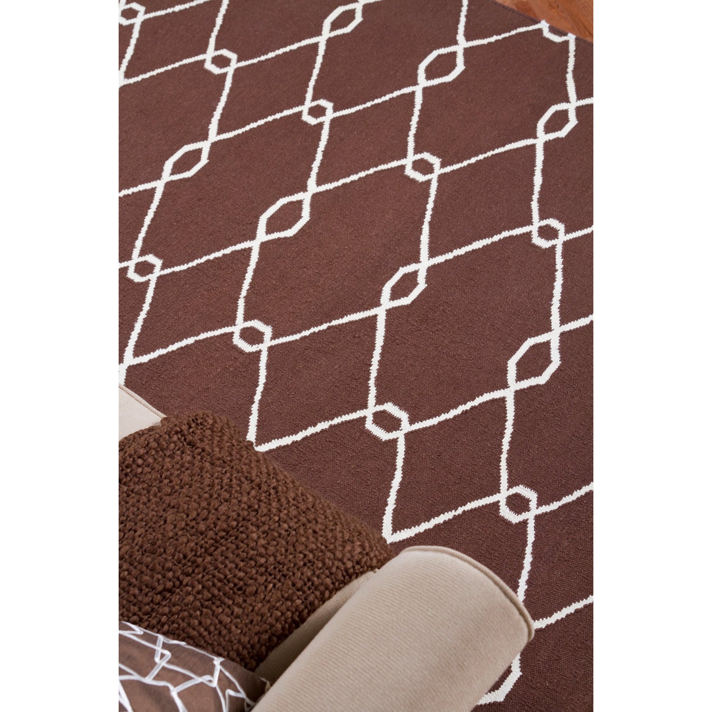 018 17923-9563,17923-9565 | Lifestyle | Fallon Rug - 212 by Surya. Made from 100% wool in a unique style.