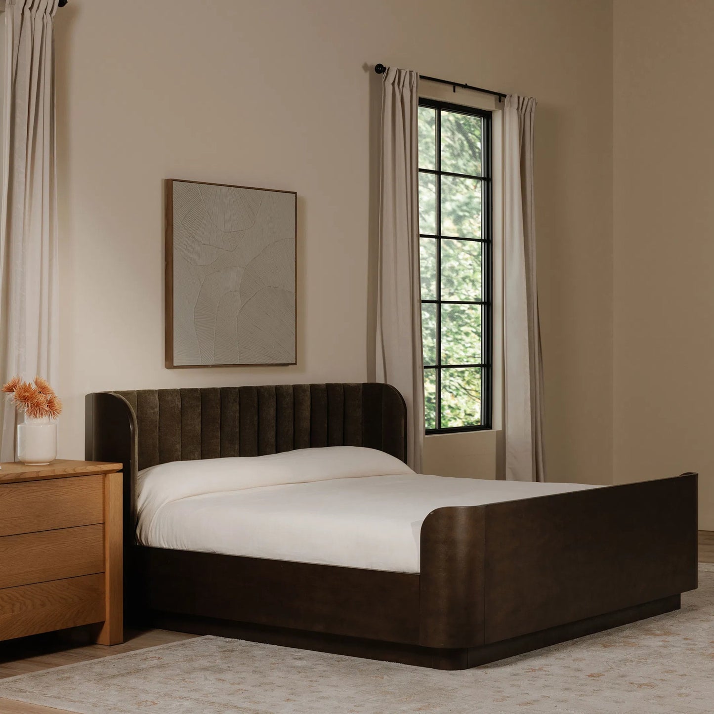006 SI-2367923 | Lifestyle | Brook Chest by Moe's Home Collection in country oak. Made from fsc solid oak leg, fsc oak veneer over mdf, undermount glides in a transitional style.