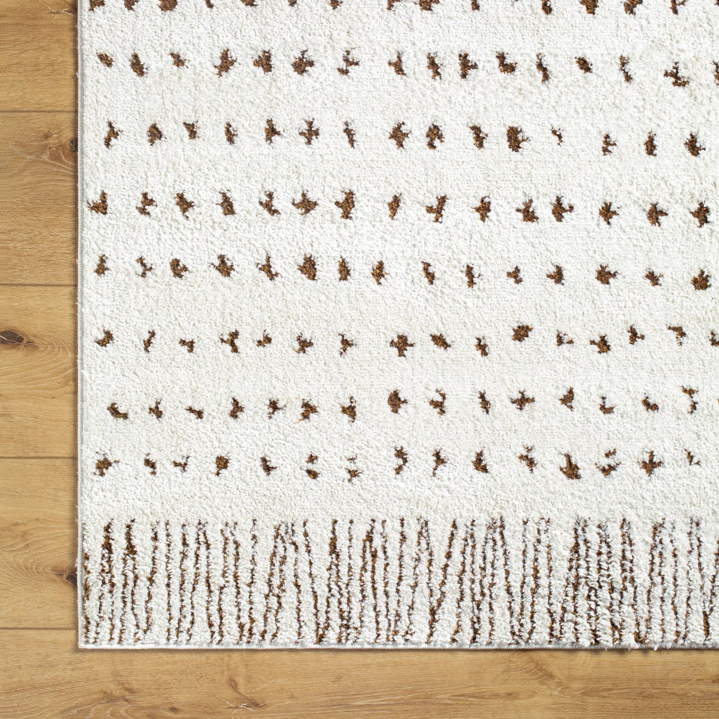 007 SI-2167731,SI-2167732,SI-2167733,SI-2167734,SI-2167735 | Closeup | Freud Rug - 492345 by Livabliss in ivory, brown. Made from polyester in a unique style.