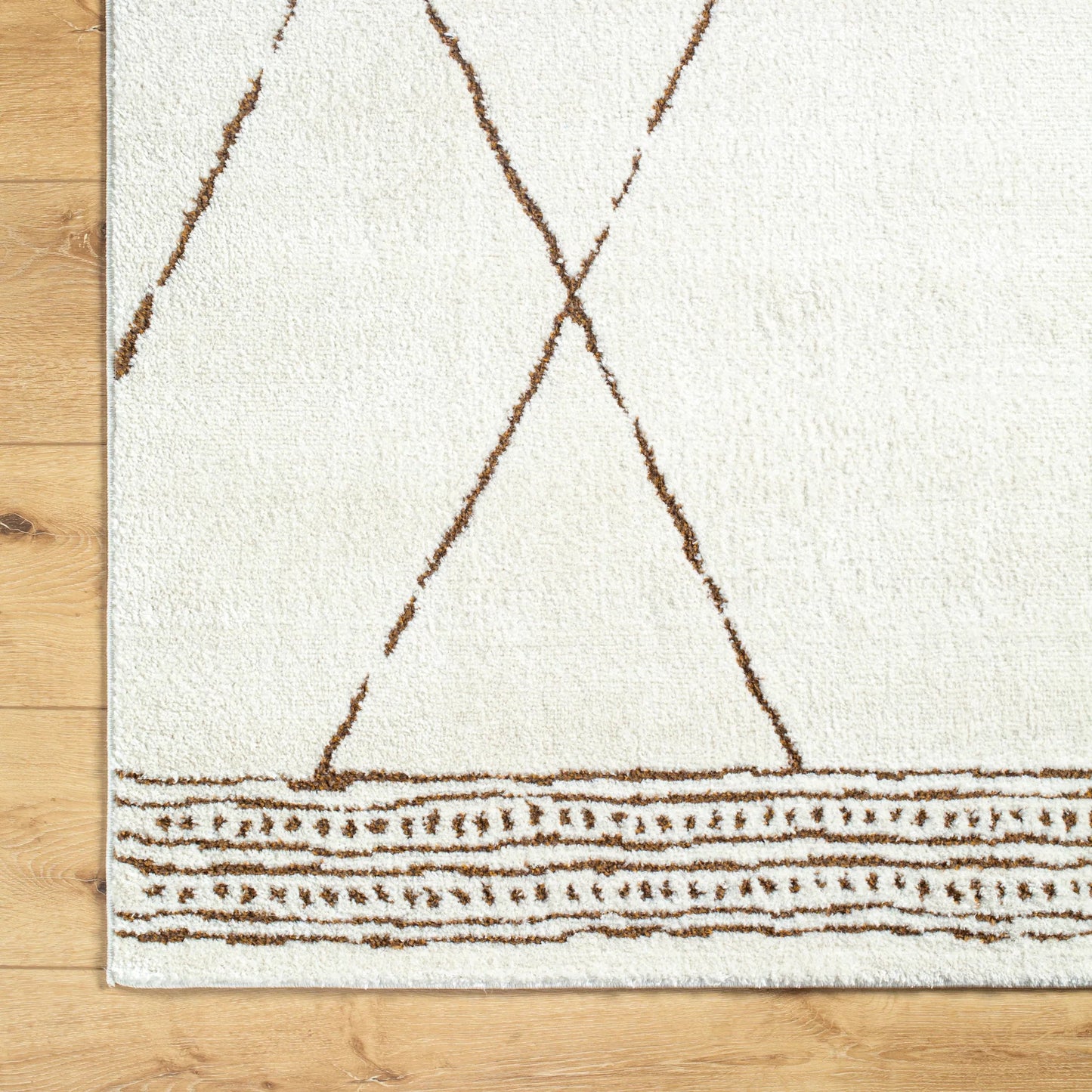 007 SI-2167741,SI-2167742,SI-2167743,SI-2167744,SI-2167745 | Closeup | Freud Rug - 492361 by Livabliss in ivory, brown. Made from polyester in a unique style.