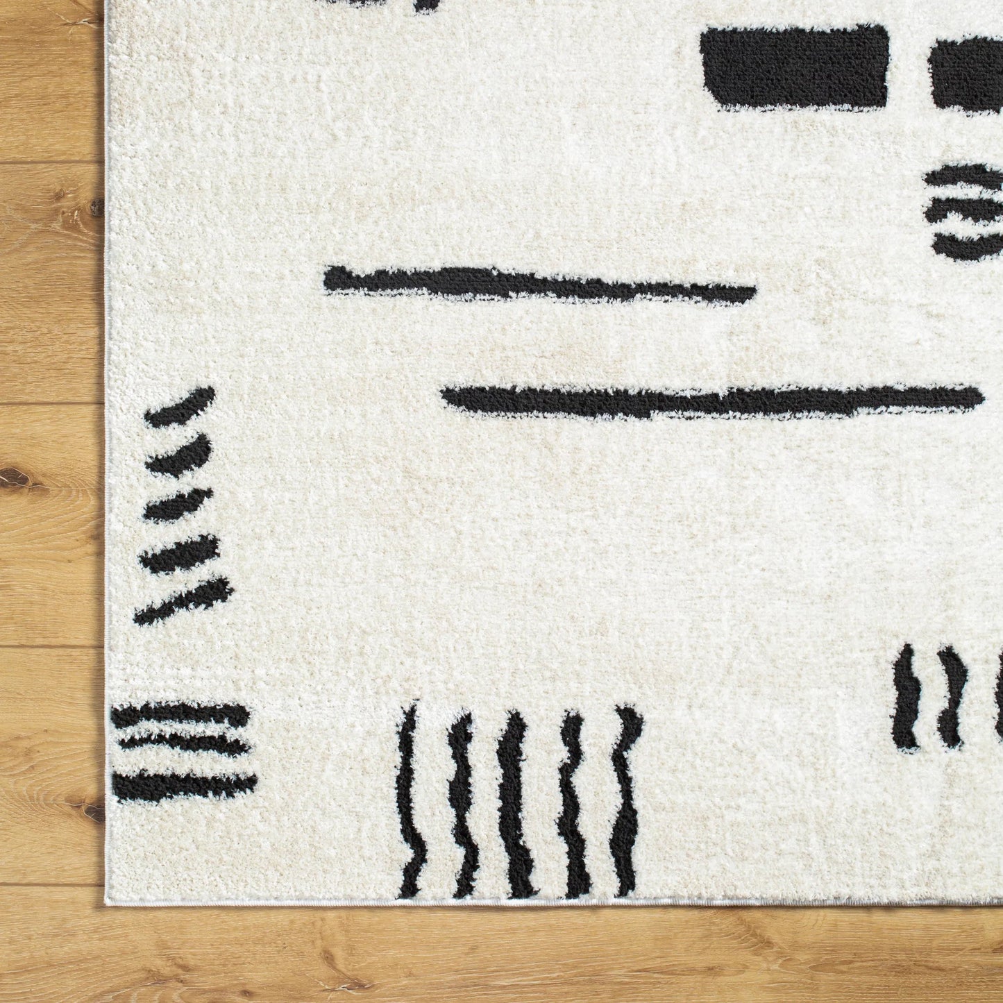 014 SI-2167762,SI-2167763,SI-2167764,SI-2167765,SI-2167766 | Closeup | Freud Rug - 494628 by Livabliss. Made from polyester in a unique style.